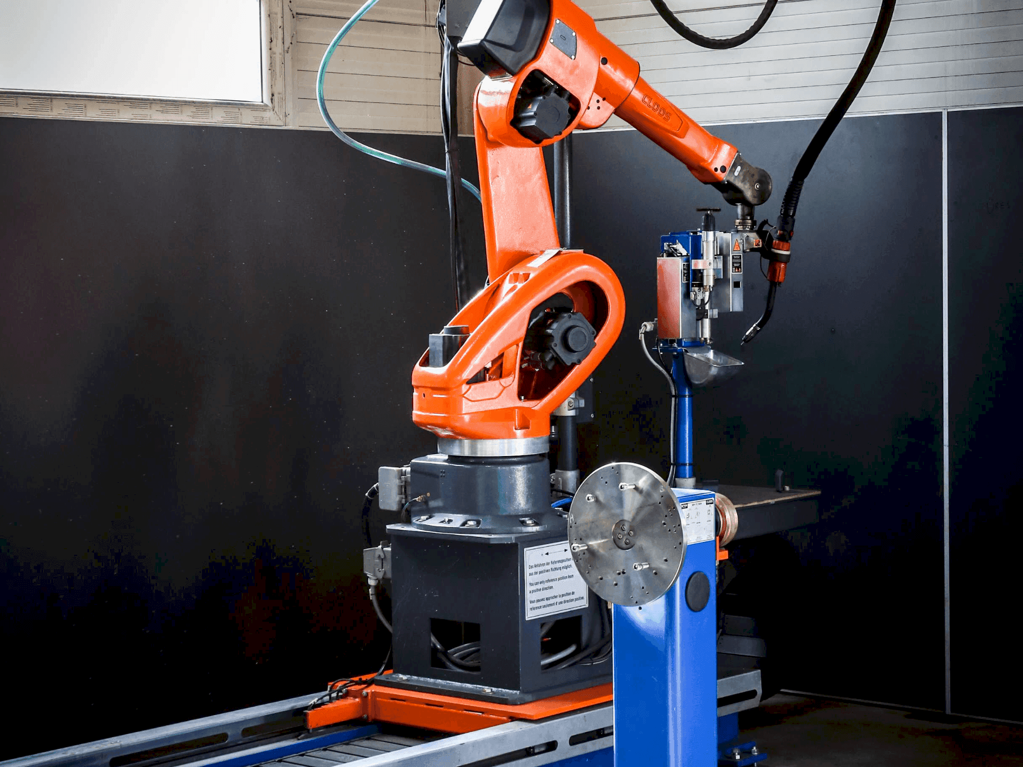 Mašīnas CLOOS QRC 350 QIROX pretskats