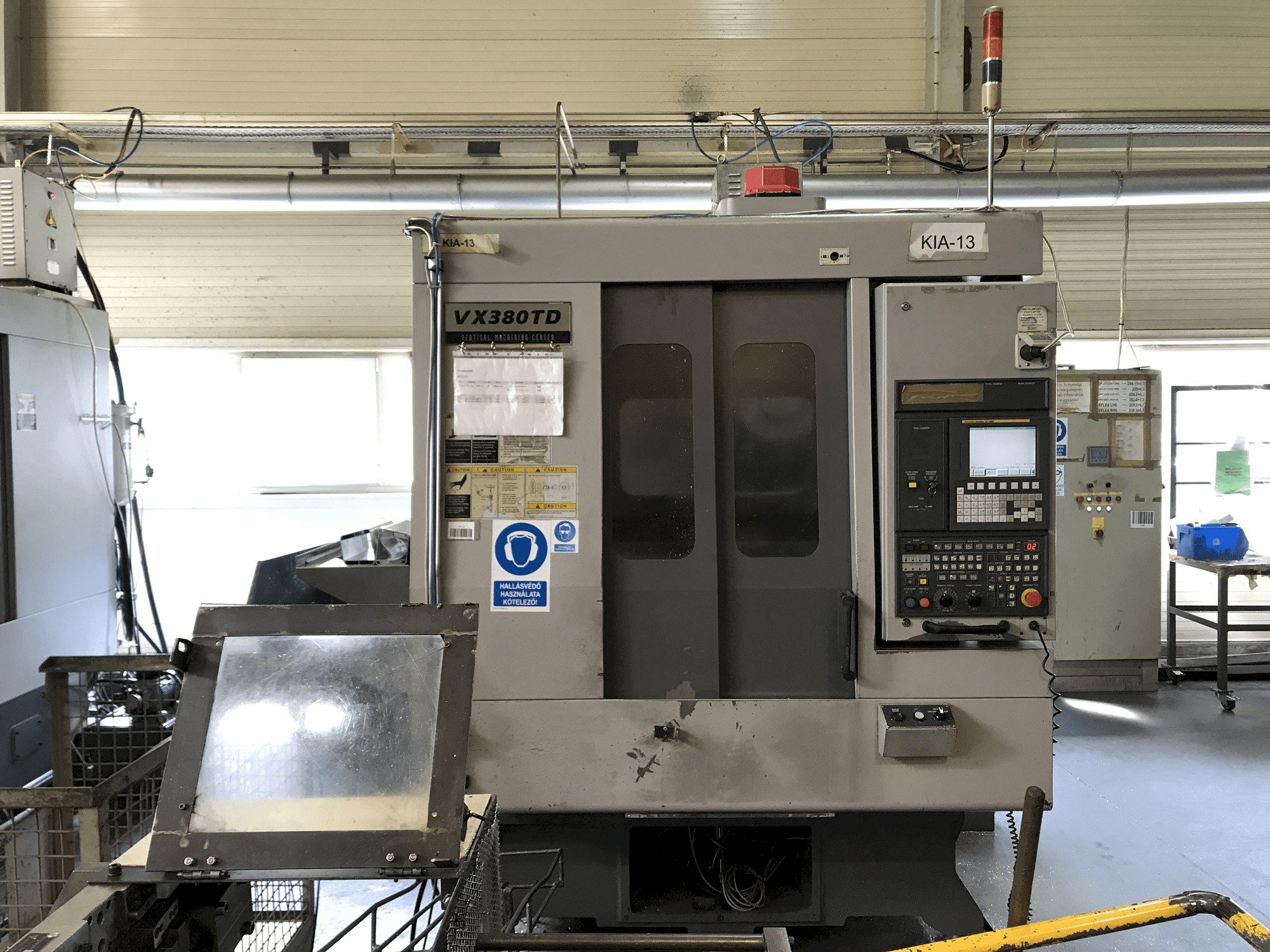 Mašīnas Hyundai Kia VX380TD pretskats