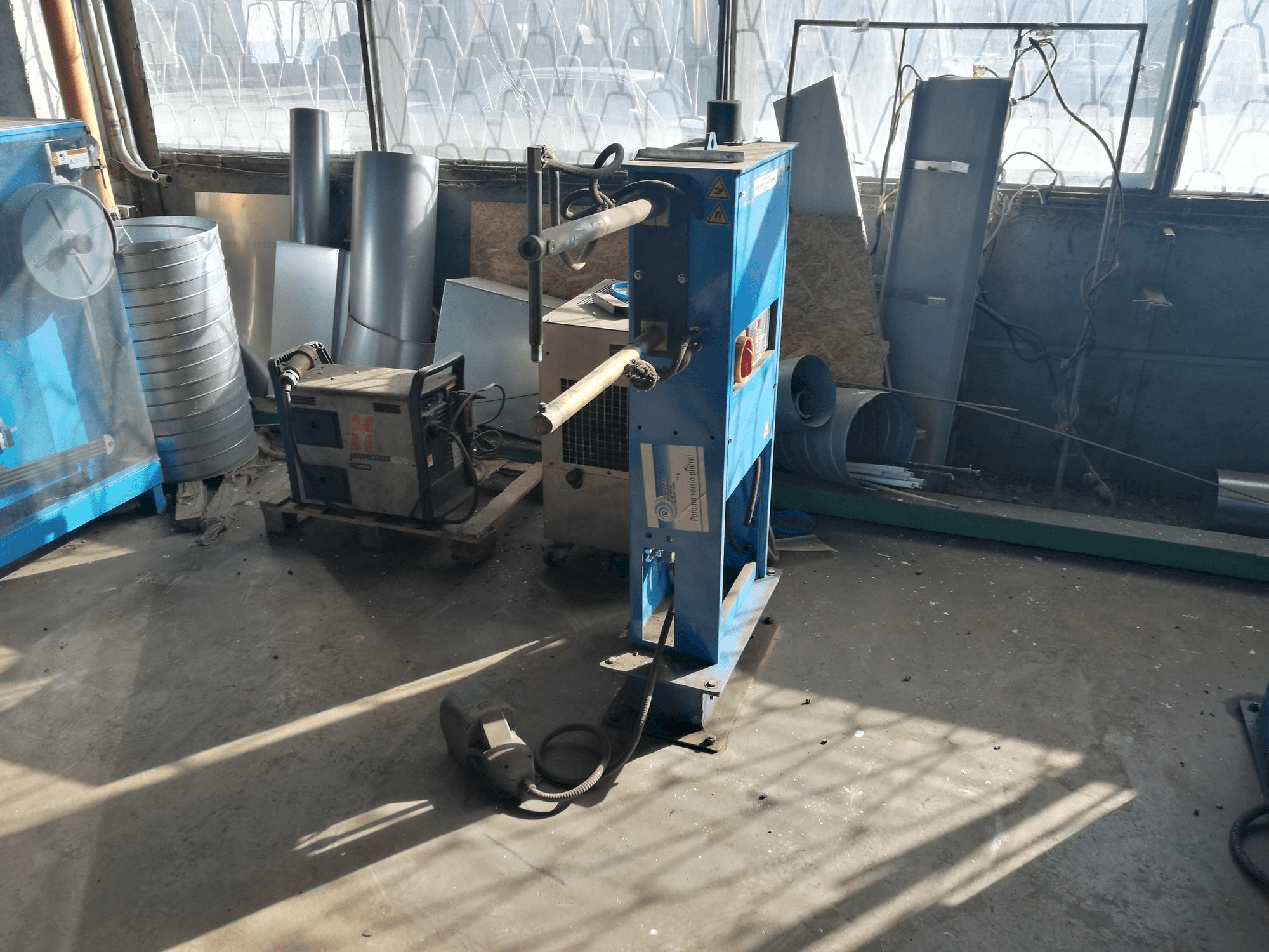 Mašīnas TECNA 4611N pretskats