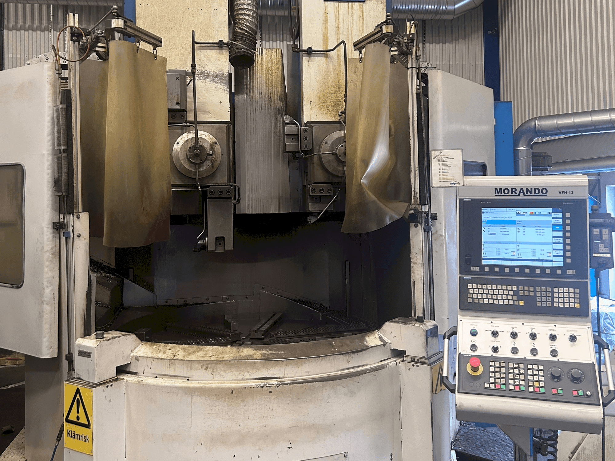 Mašīnas MORANDO VFN13 pretskats