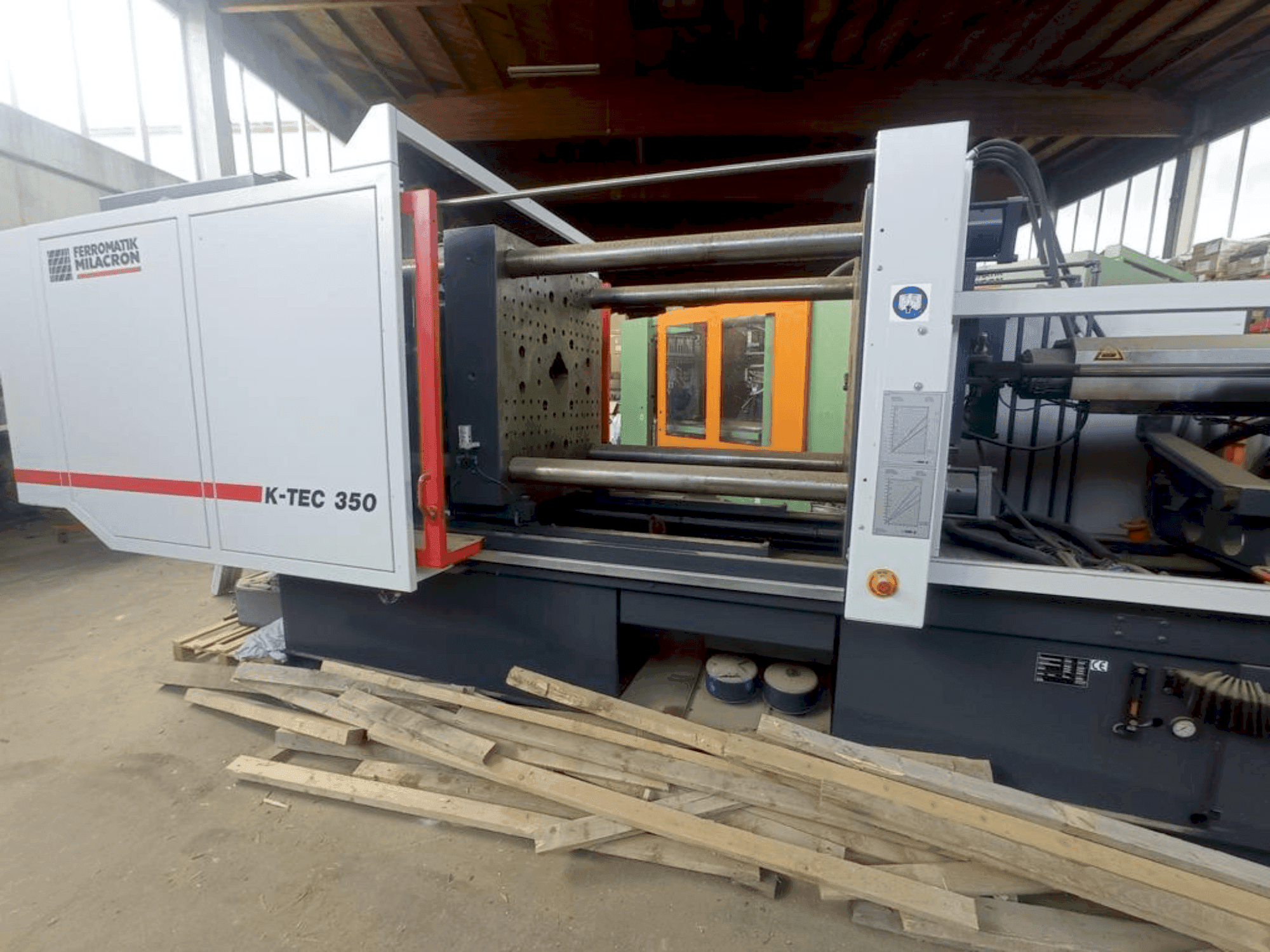 Mašīnas FERROMATIK K-Tec 350 S/2F pretskats