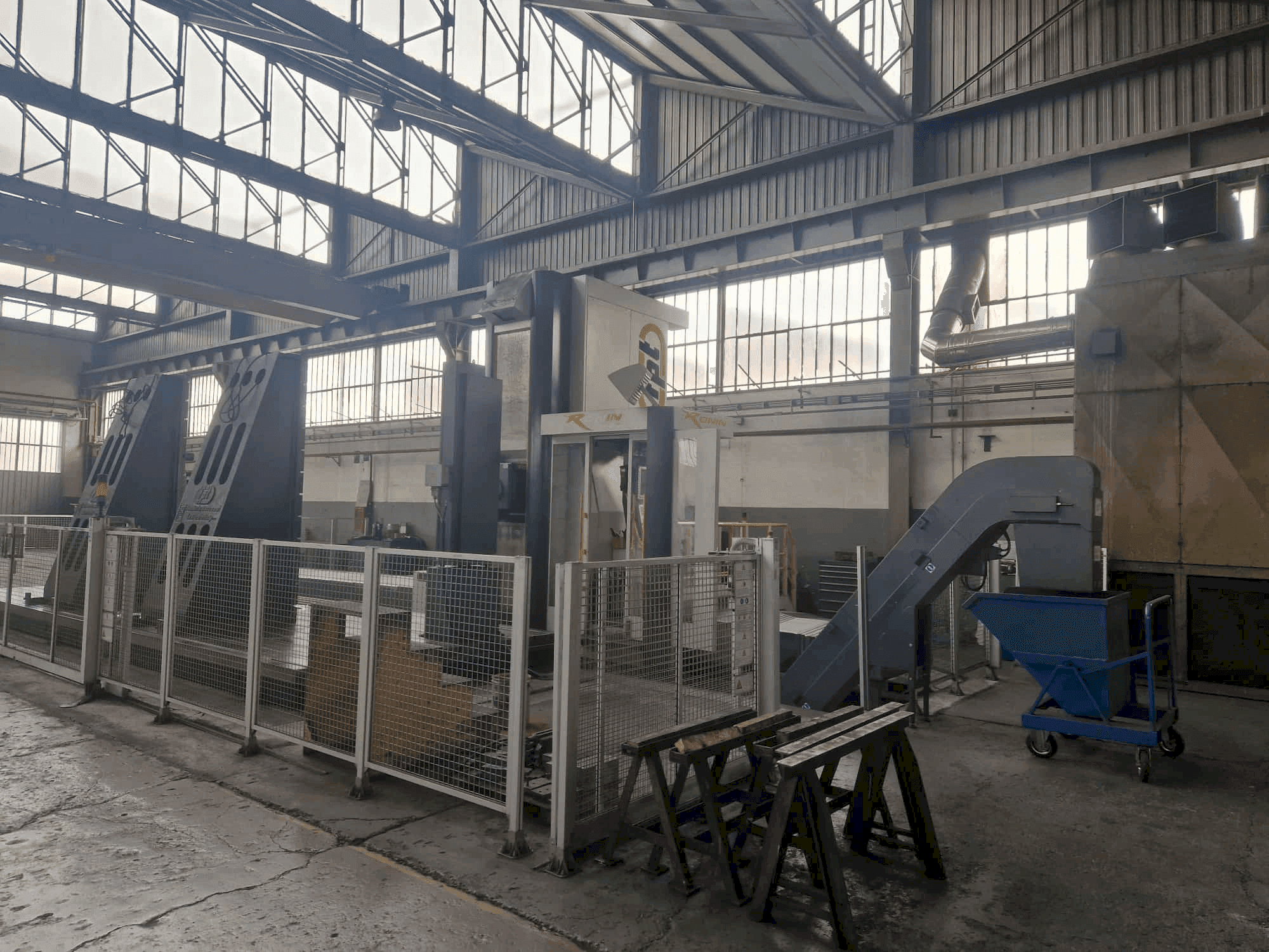 Mašīnas FPT RONIN EVO pretskats