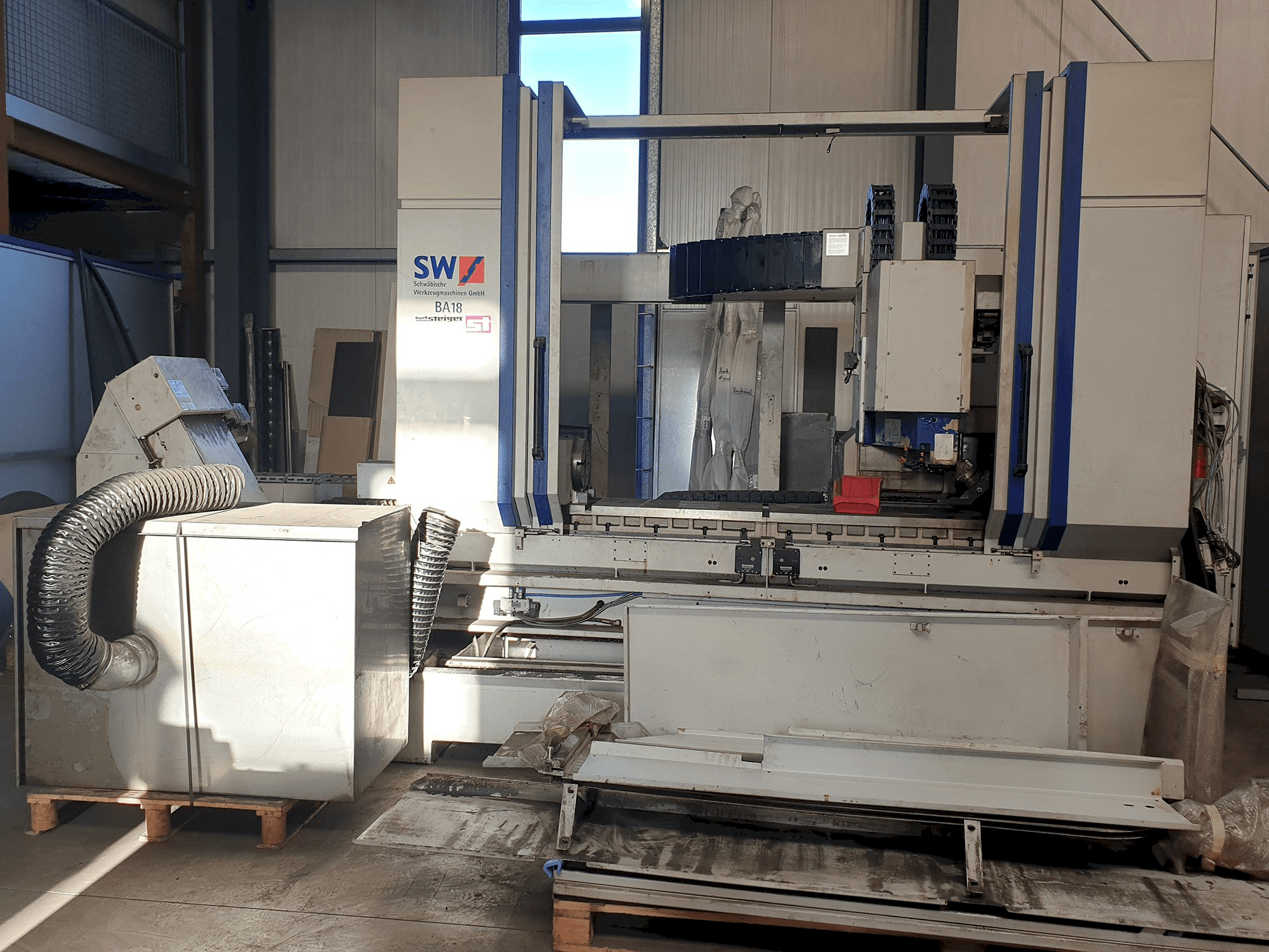 Mašīnas Schwäbische Werkzeugmaschinen BA 18 pretskats