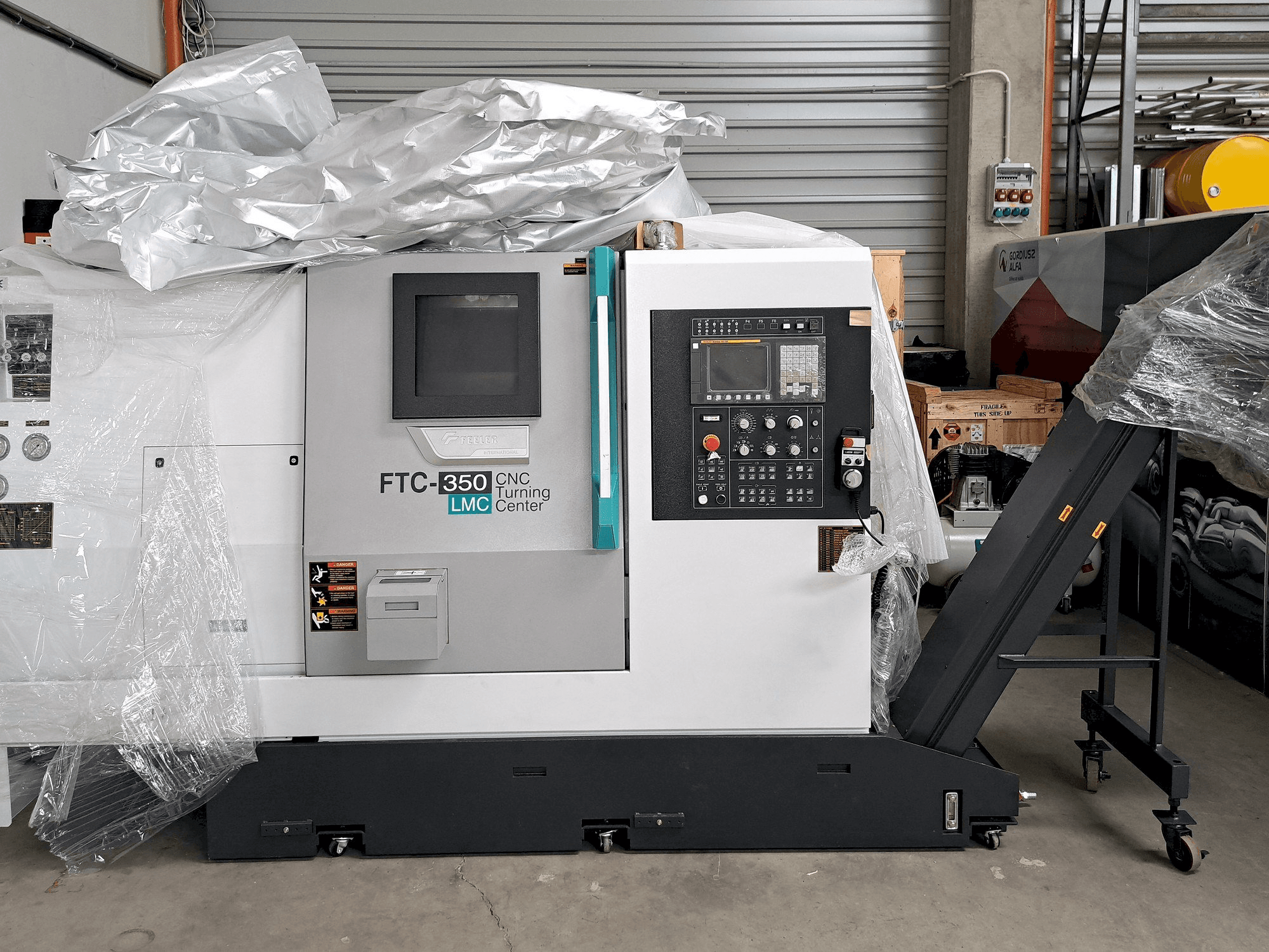 Mašīnas Feeler FTC 350 LMC pretskats