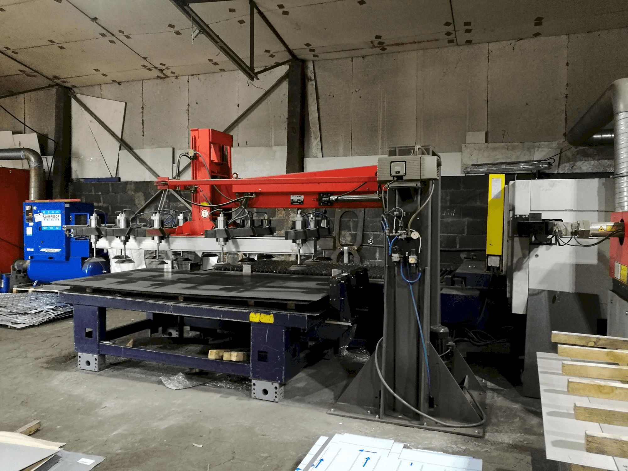 Mašīnas Bystronic Bysprint 3015 pretskats