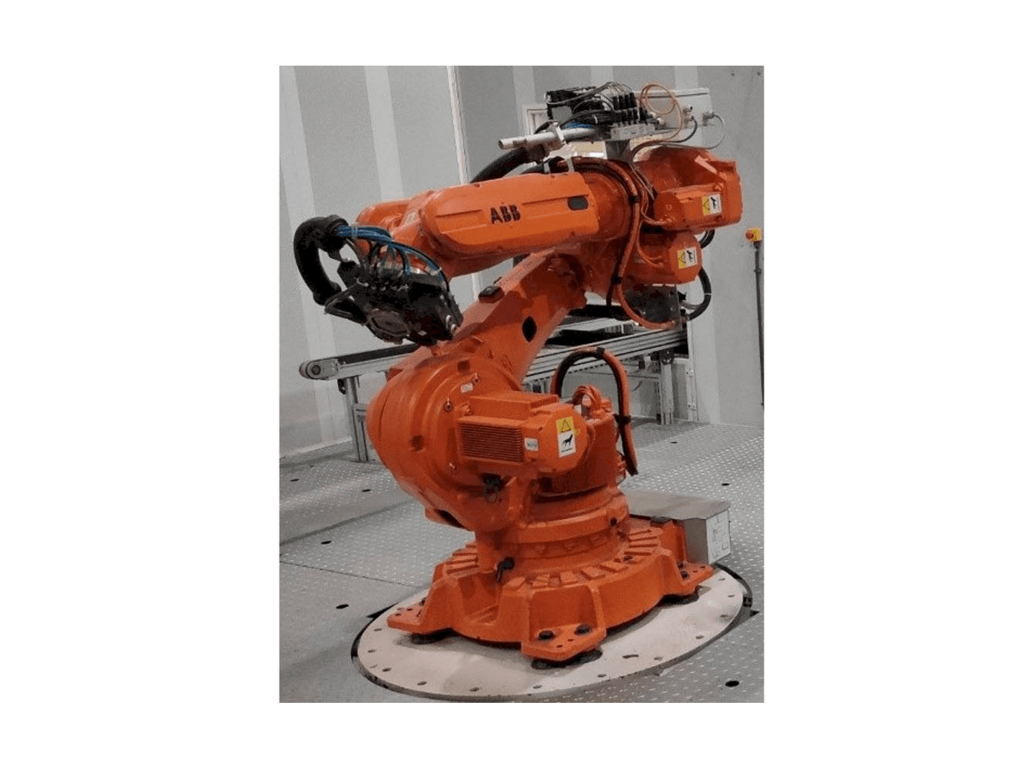 Mašīnas ABB IRB 6620-150/2.2 pretskats