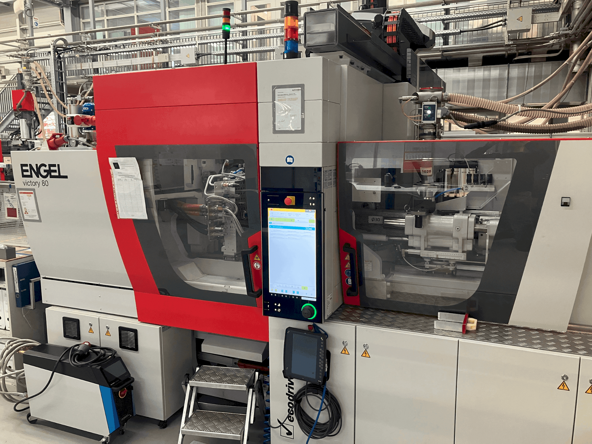 Mašīnas Engel victory 200/80 tech pretskats