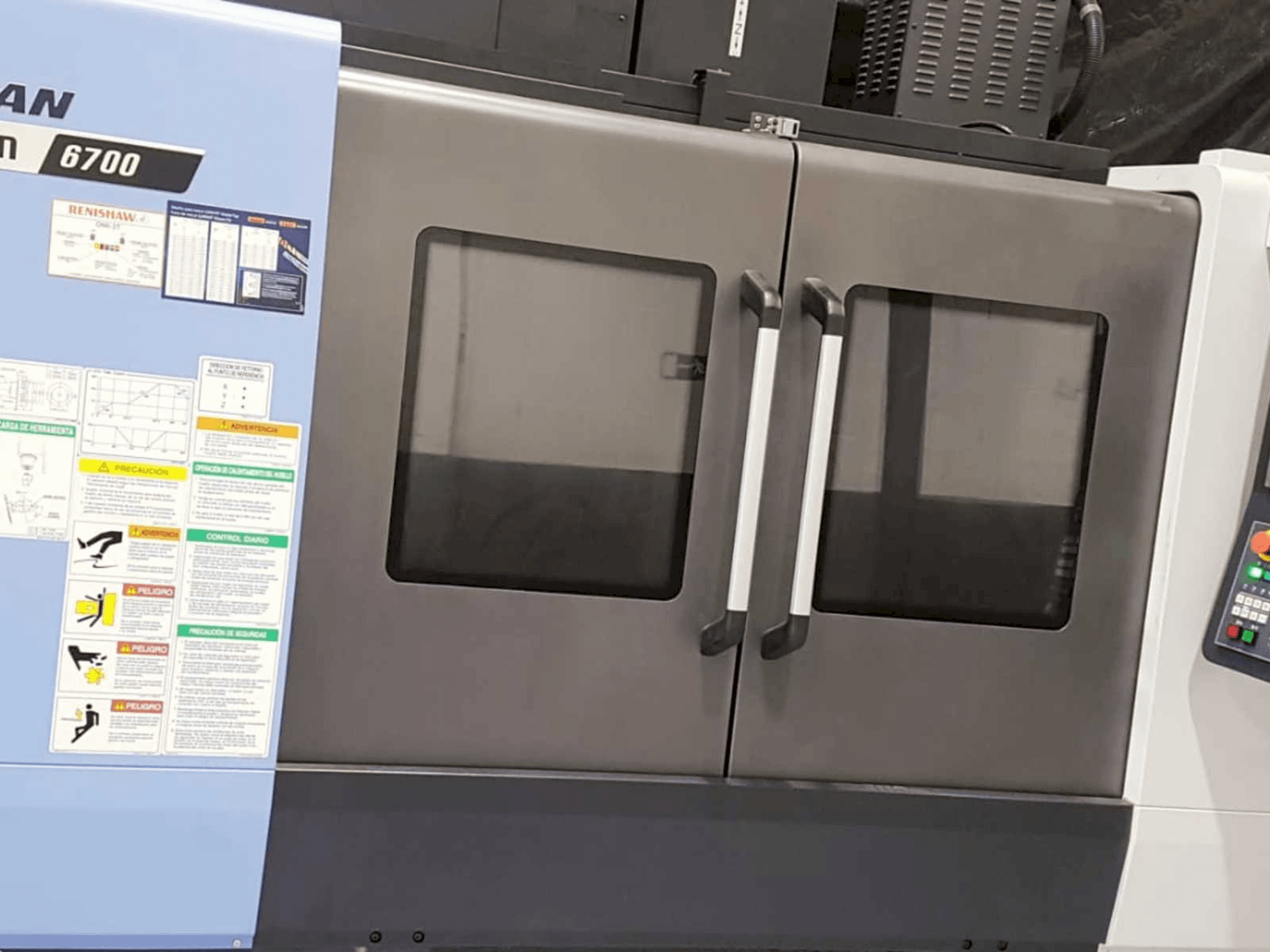 Mašīnas Doosan DNM 6700 pretskats