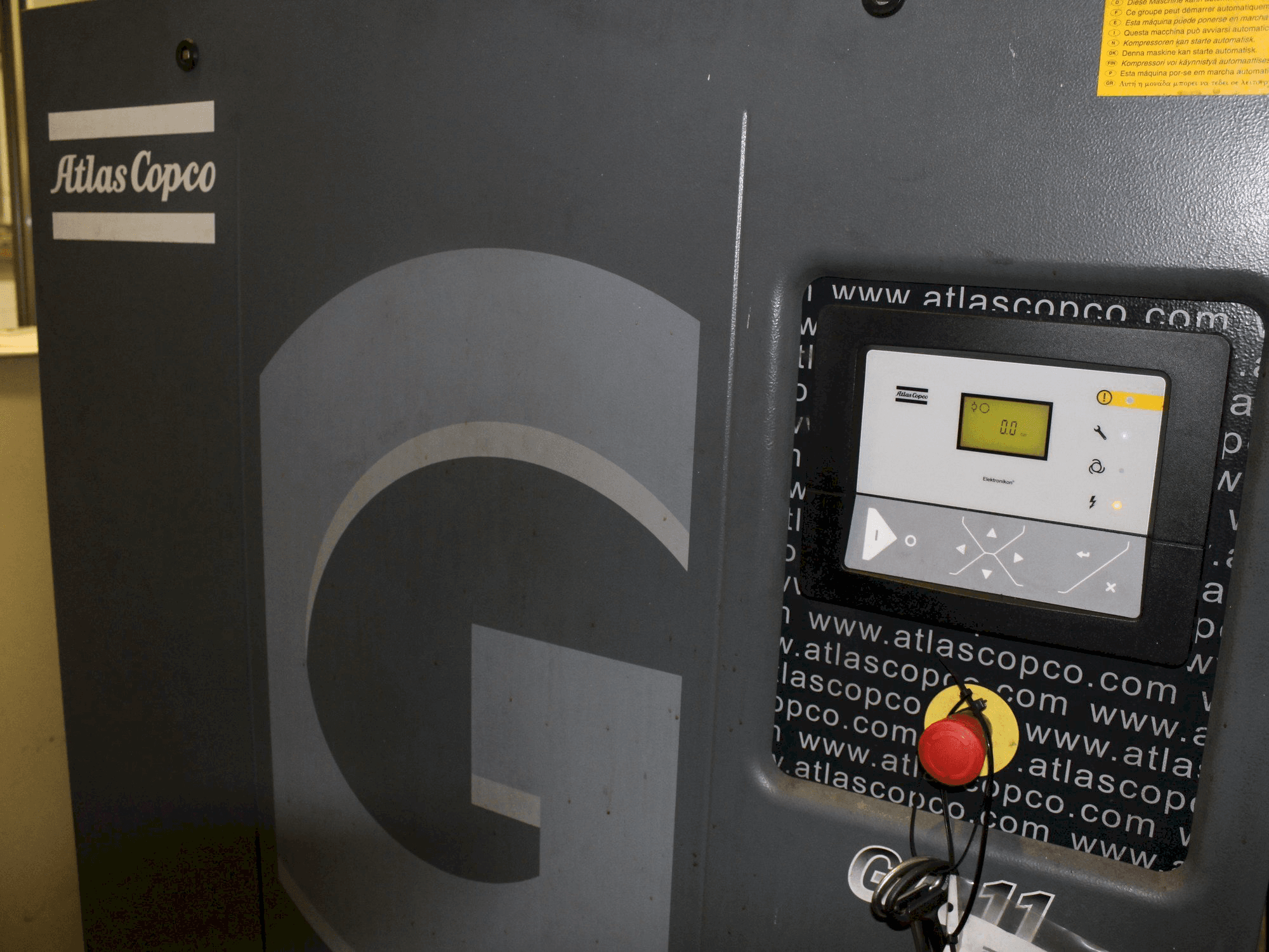 Mašīnas Atlas Copco GA11 pretskats