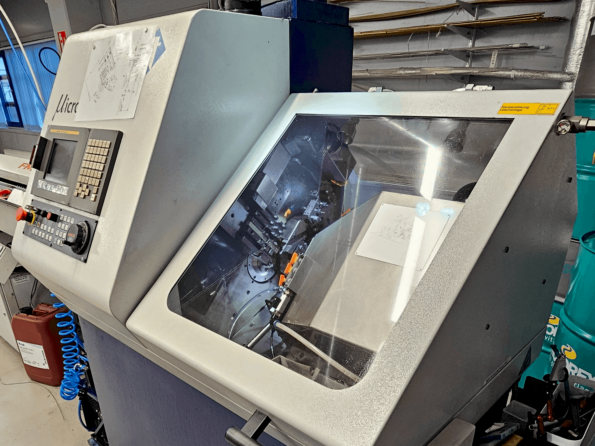 Mašīnas TORNOS Micro 8 pretskats