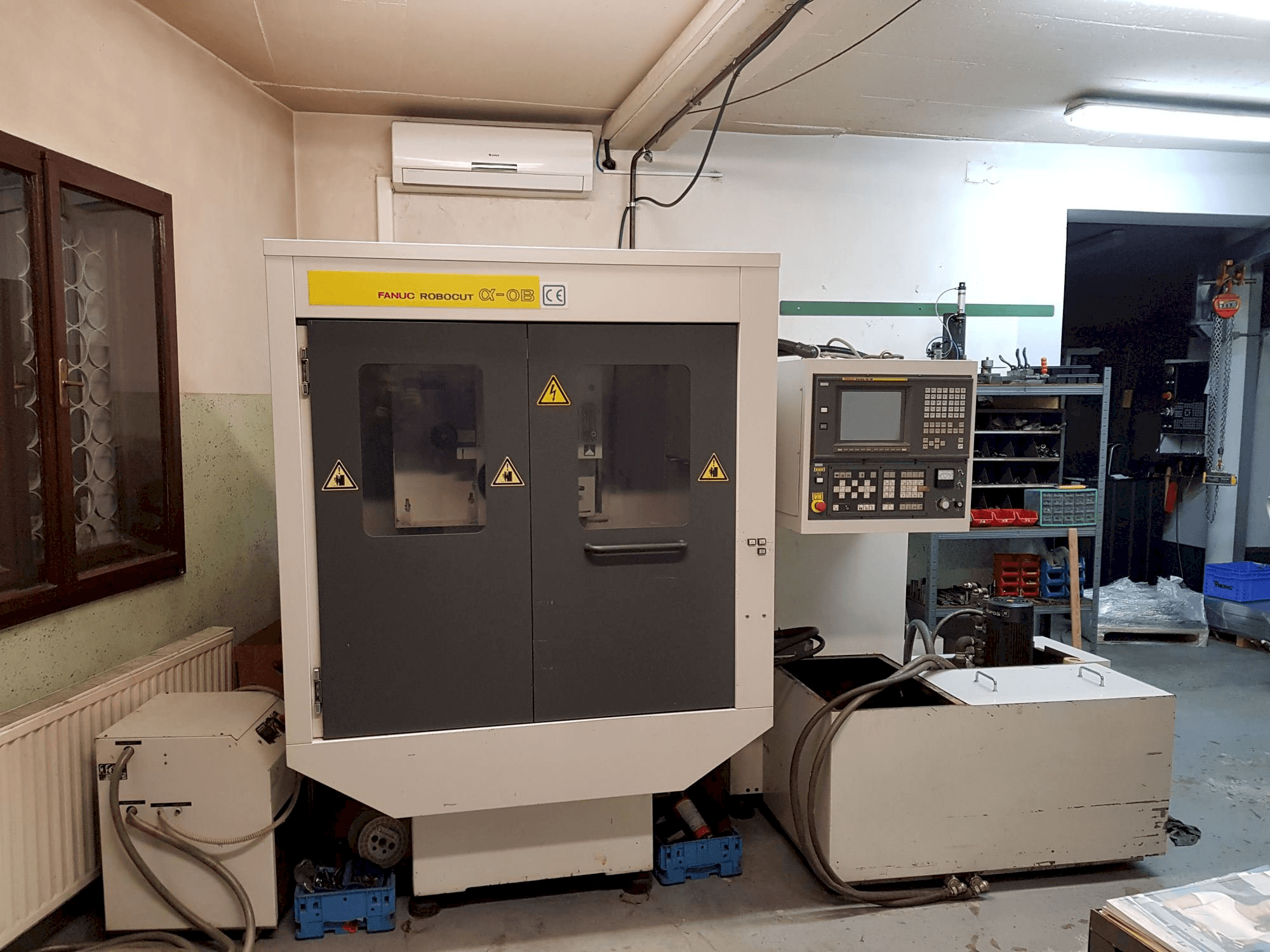 Mašīnas FANUC Robocut ALPHA- 0B pretskats