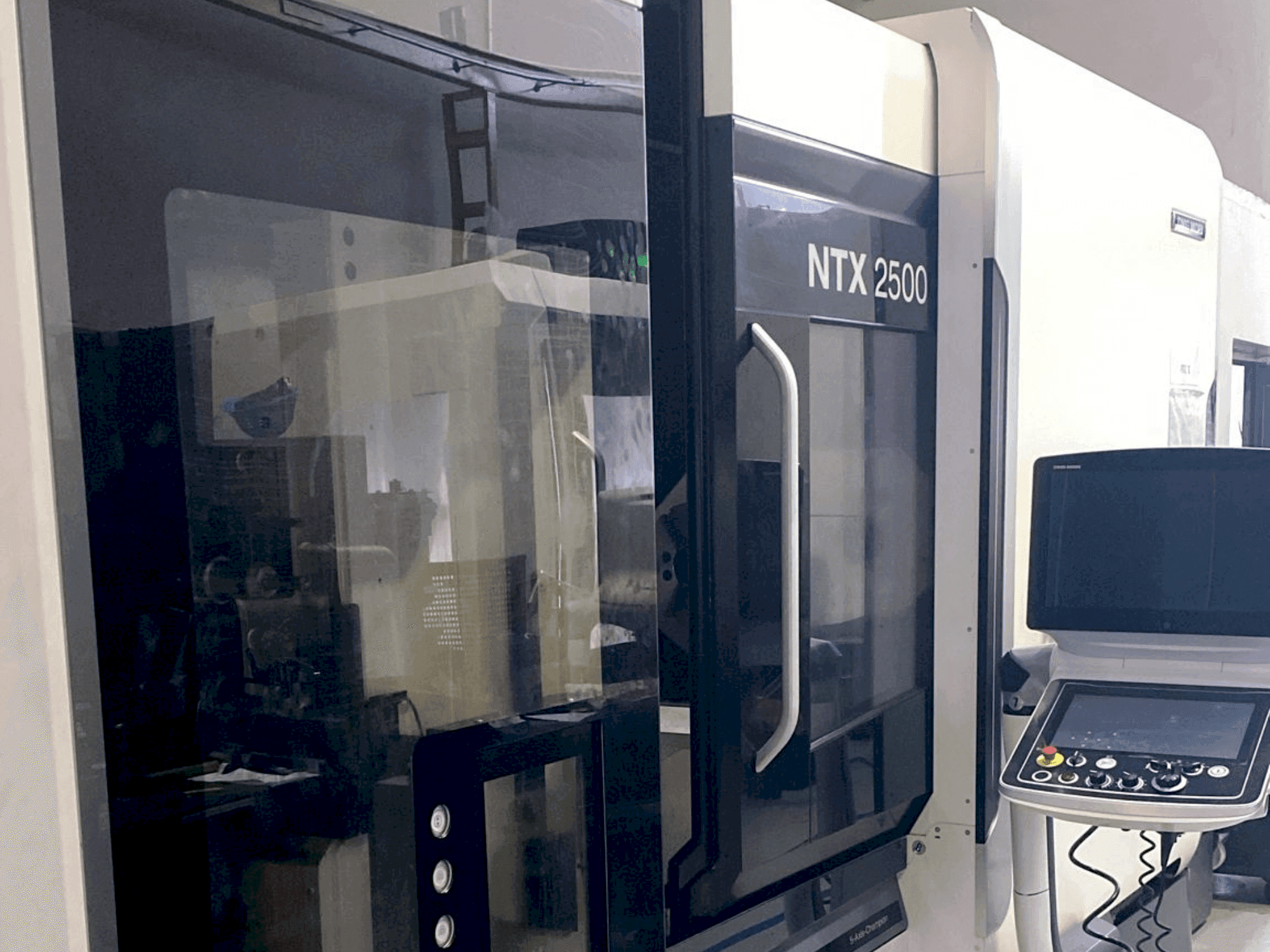 Mašīnas DMG MORI NTX2500 / 1500 pretskats
