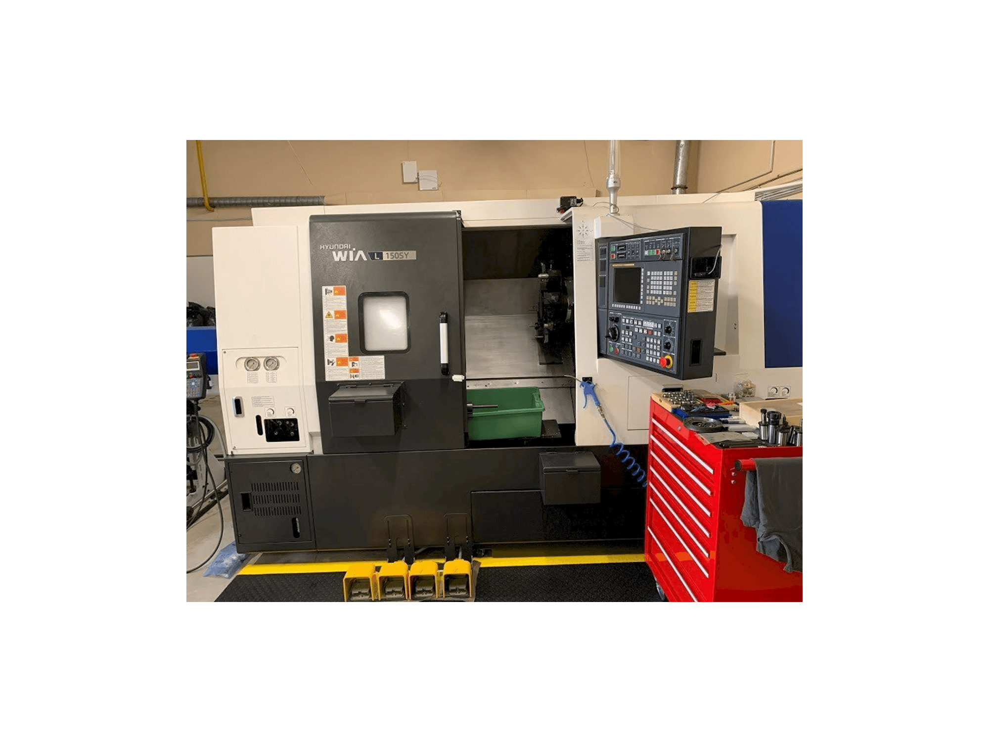 Mašīnas Hyundai Wia L150SY pretskats