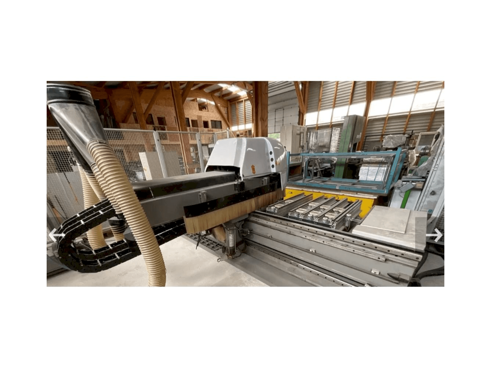 Mašīnas BIESSE Rover 321 R pretskats