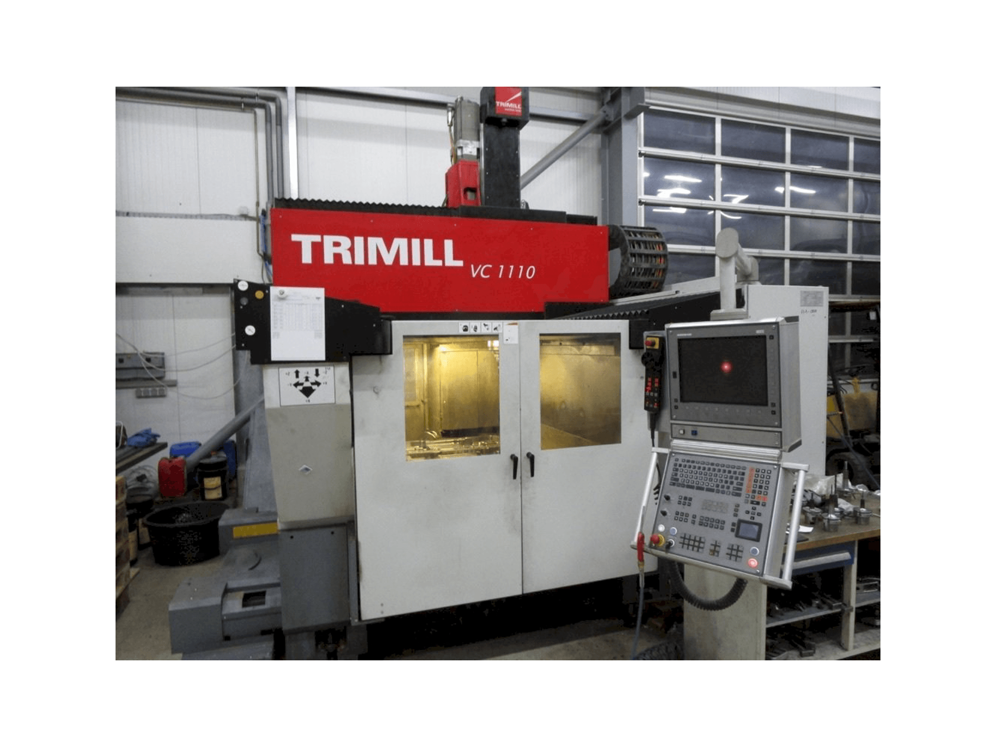 Mašīnas TRIMILL VC1110 pretskats