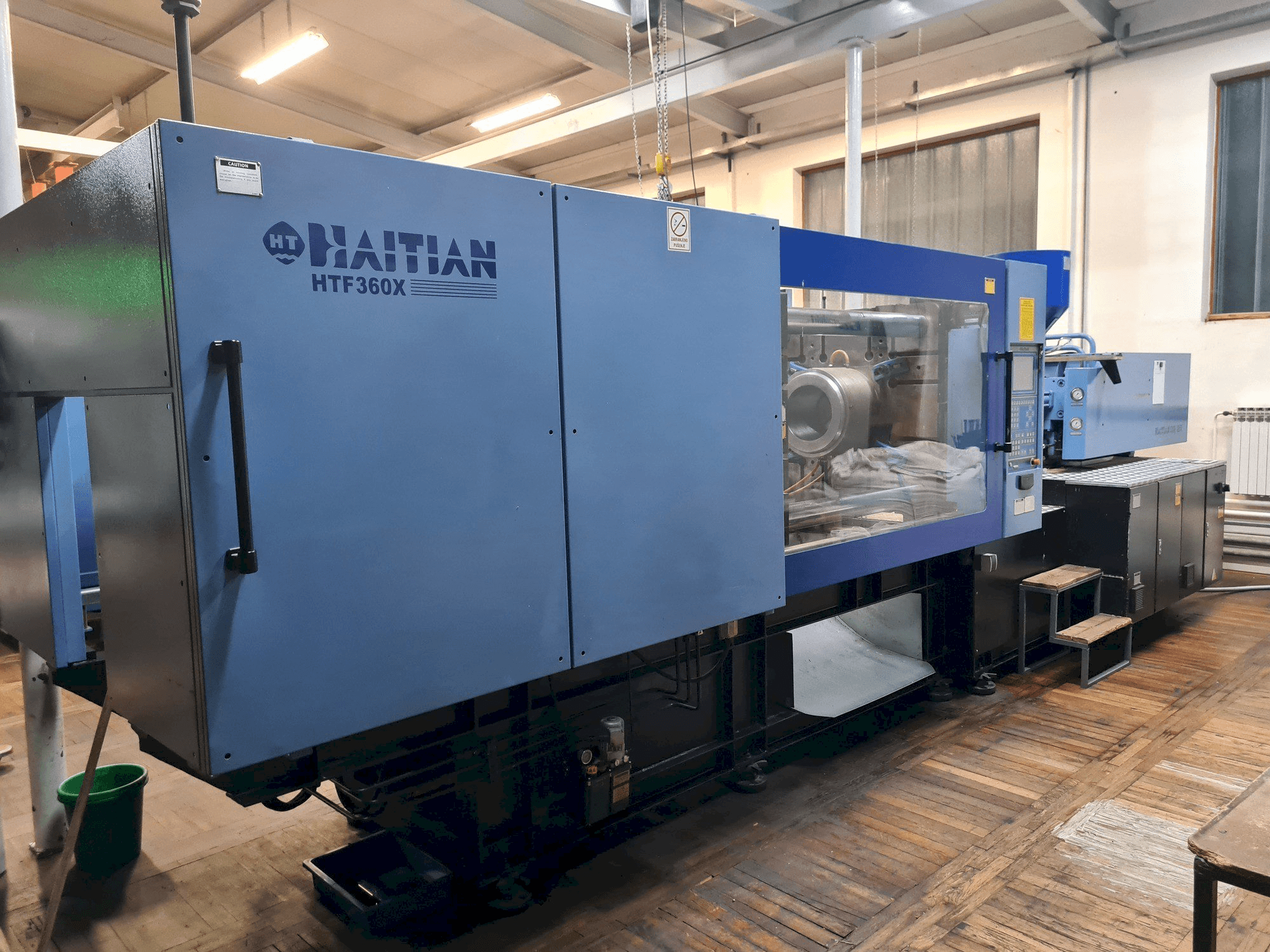 Mašīnas HAITIAN HTF 360X pretskats