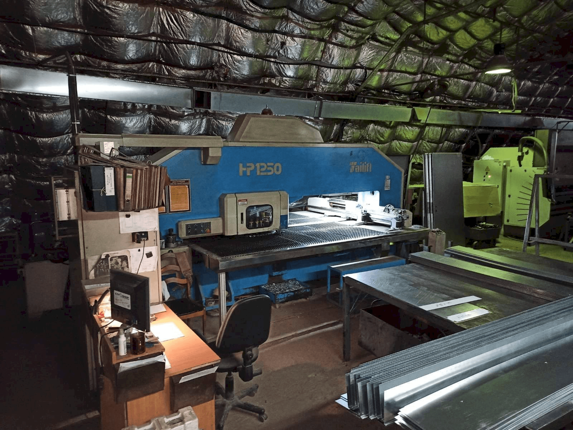 Mašīnas TAILIFT HP1250 pretskats