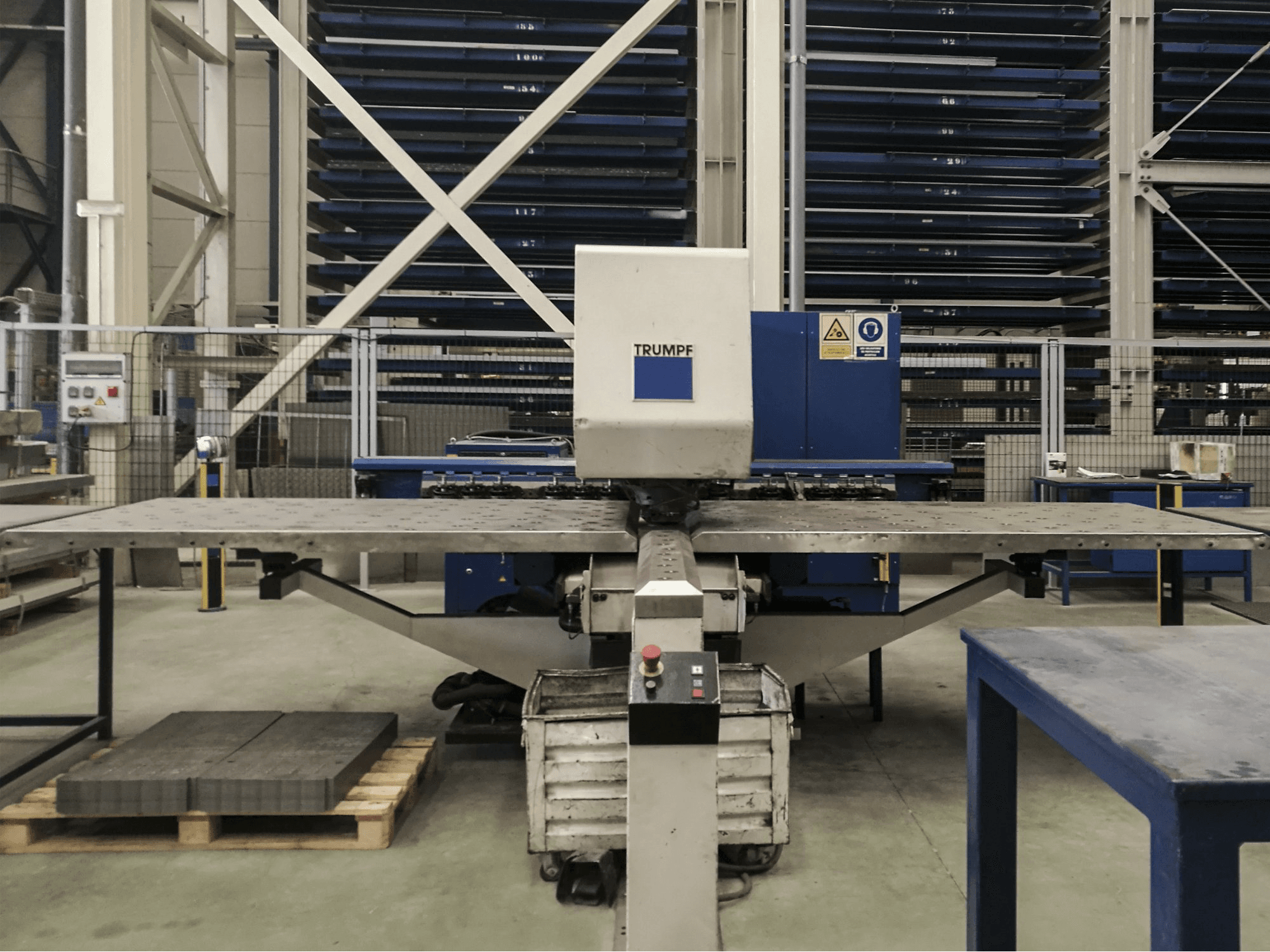 Mašīnas Trumpf Trumatic 200 pretskats