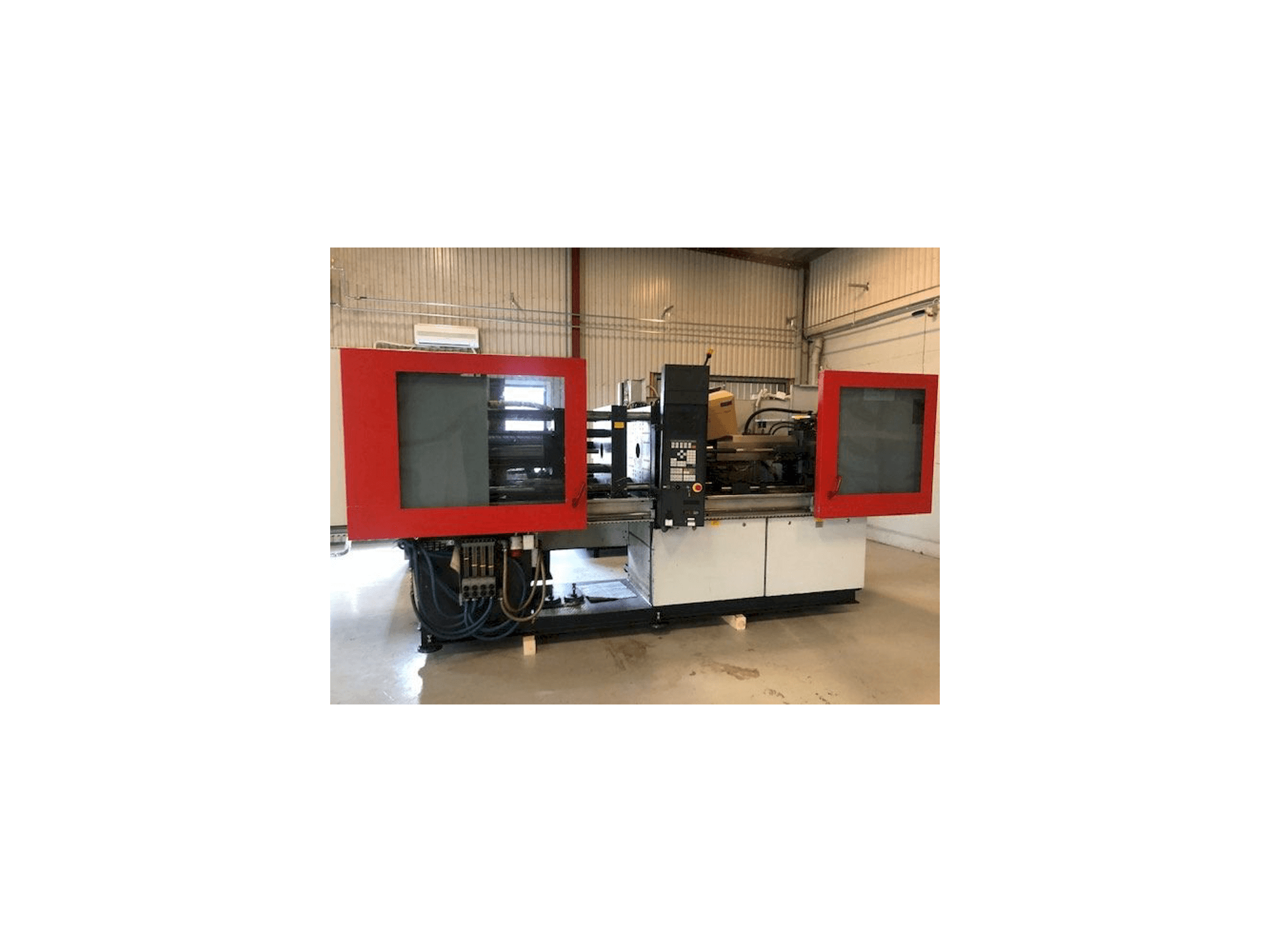 Mašīnas FERROMATIK MILACRON K110 pretskats