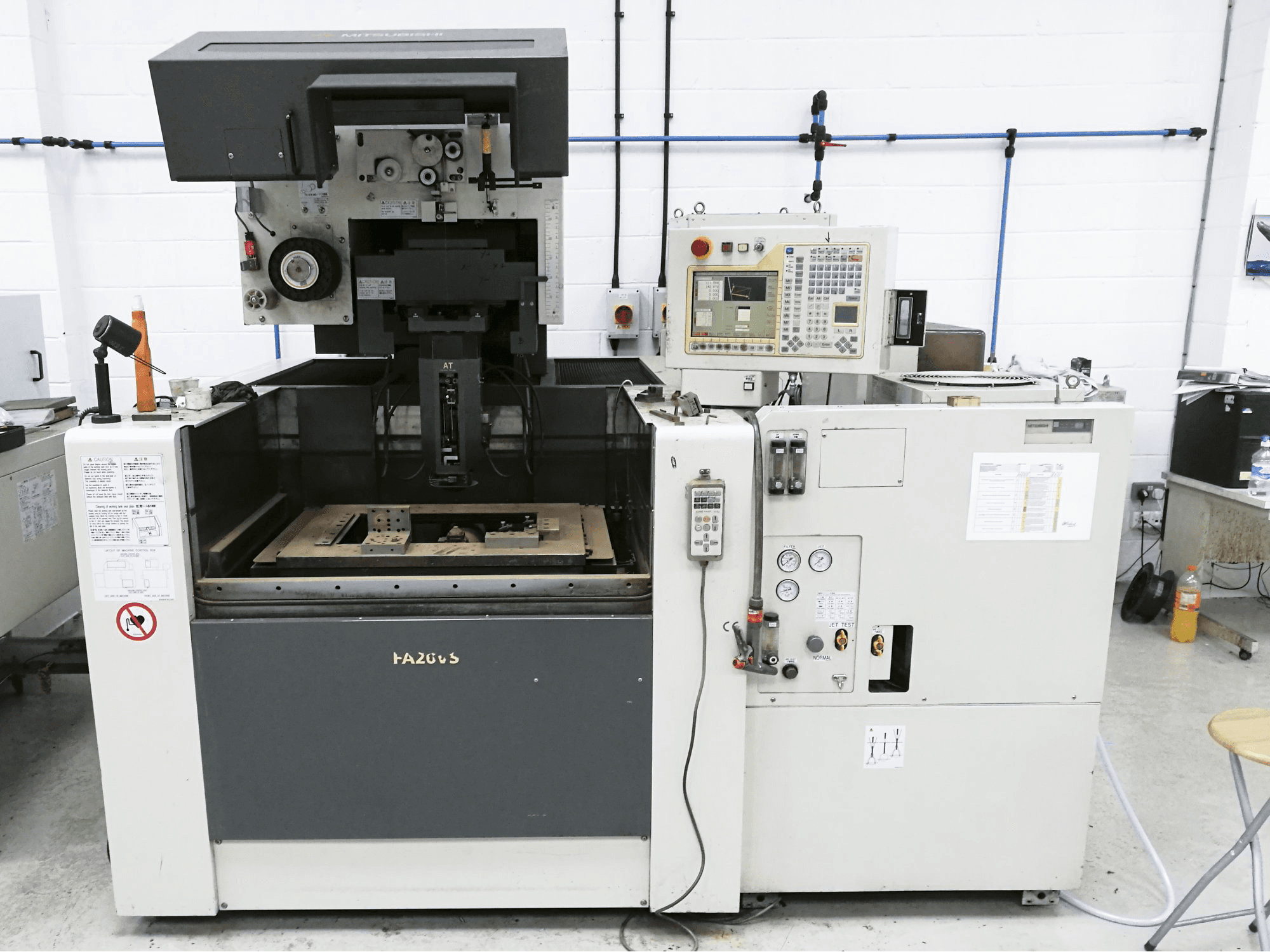 Mašīnas Mitsubishi Electric FA20-VS pretskats