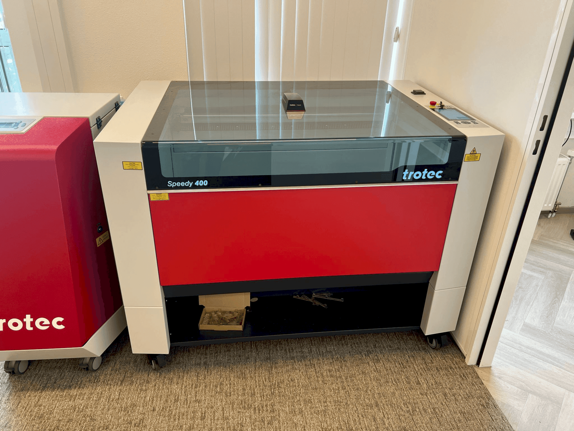 Mašīnas Trotec Speedy 400 pretskats