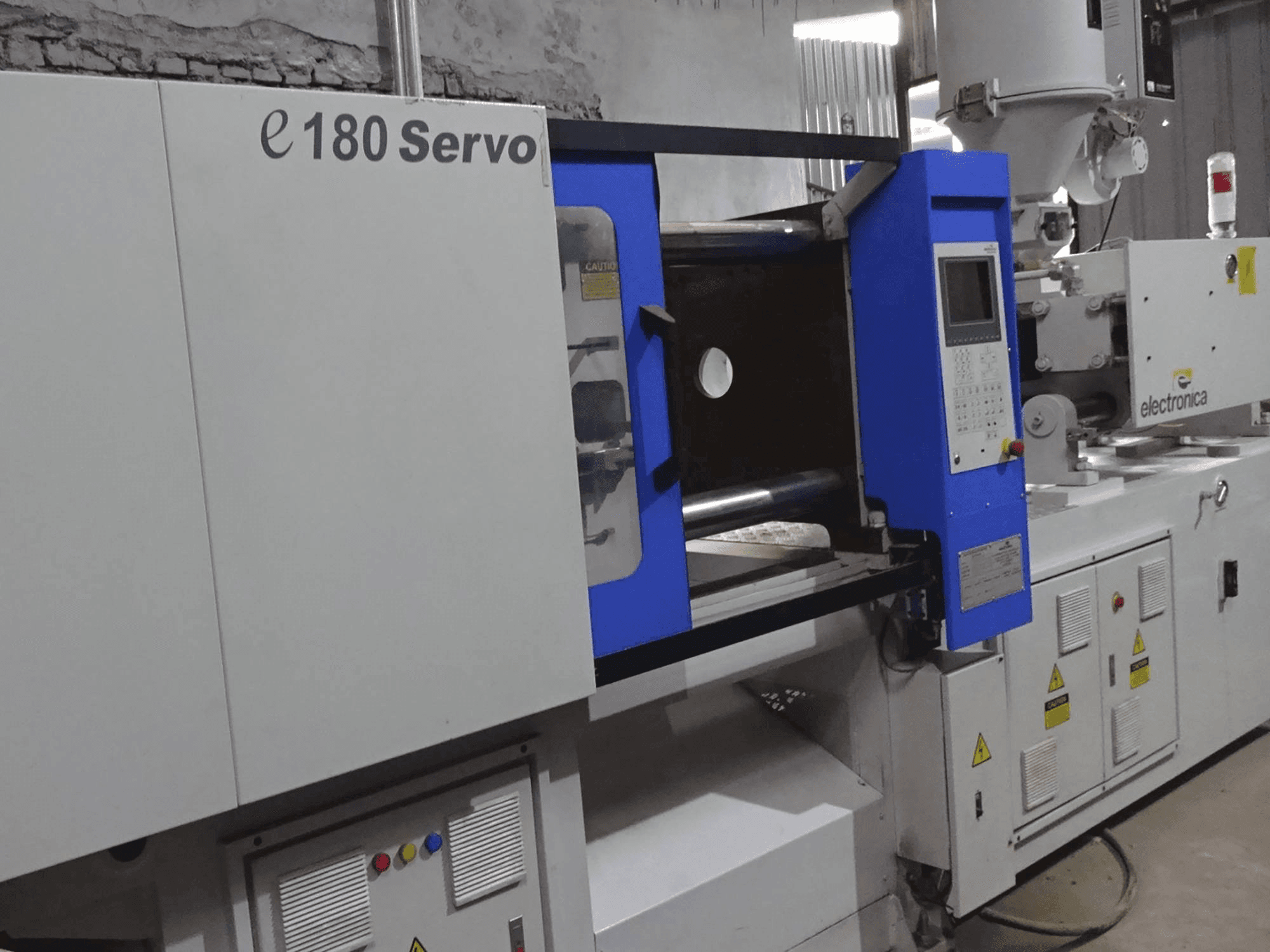 Mašīnas Electronica EP01800126 pretskats