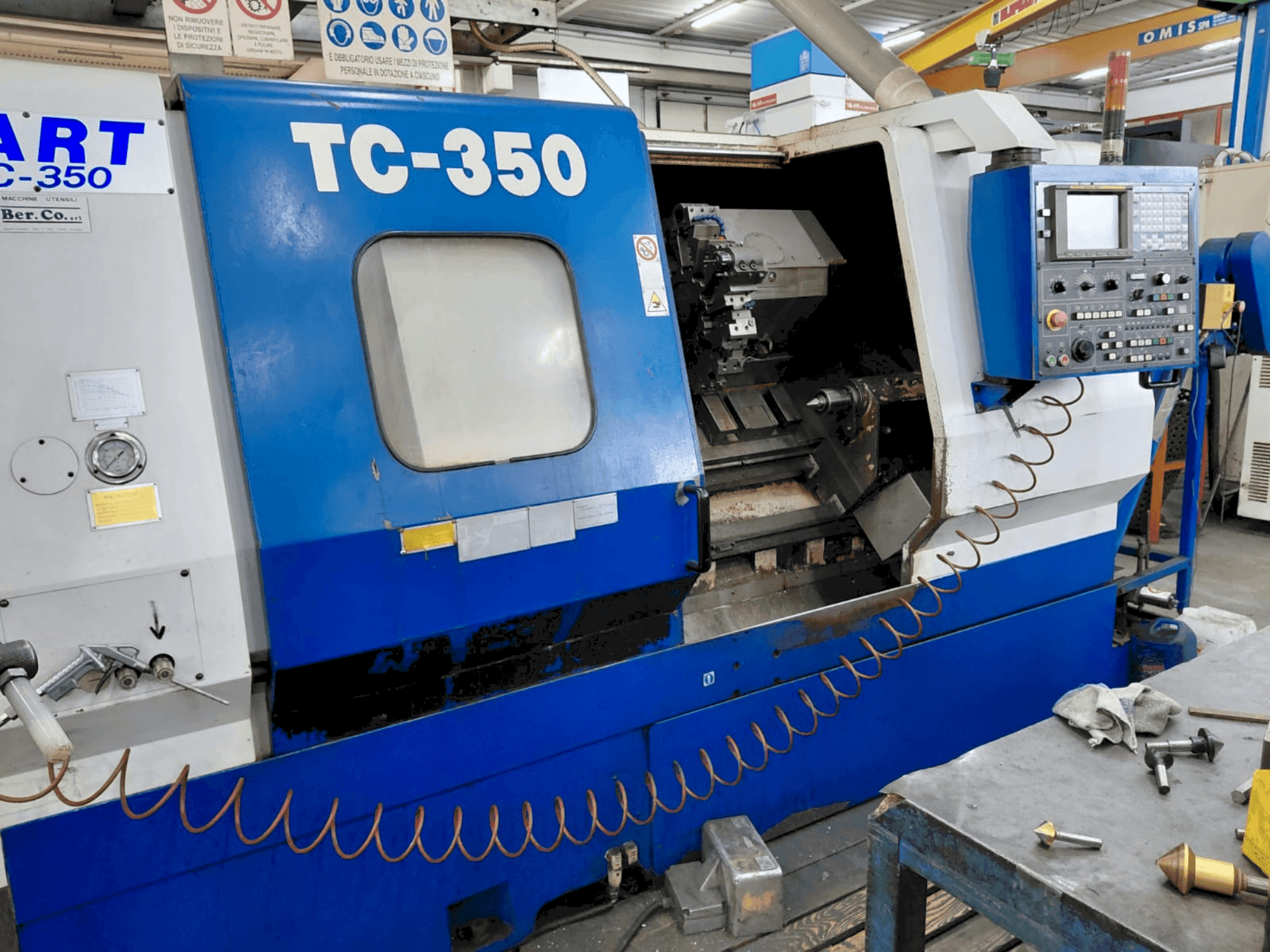 Mašīnas DART TC350 pretskats