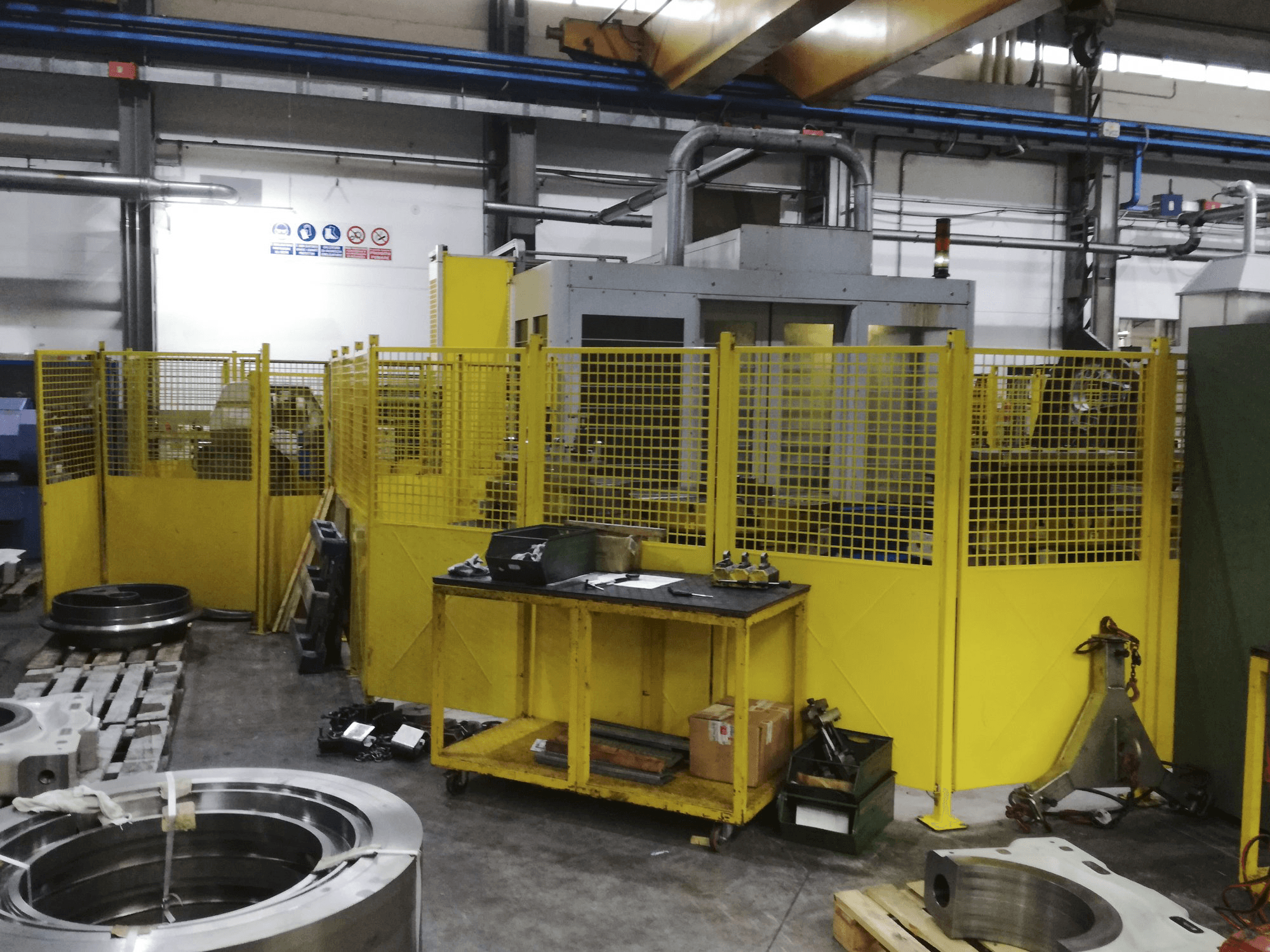 Mašīnas Mandelli M8 UT pretskats