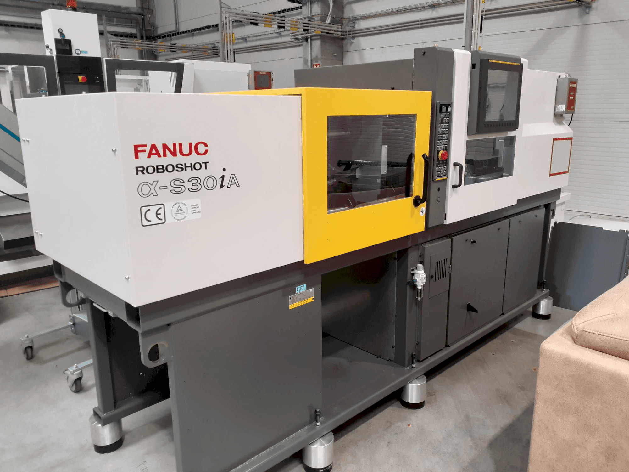 Mašīnas FANUC ROBOSHOT α-S 30iA pretskats