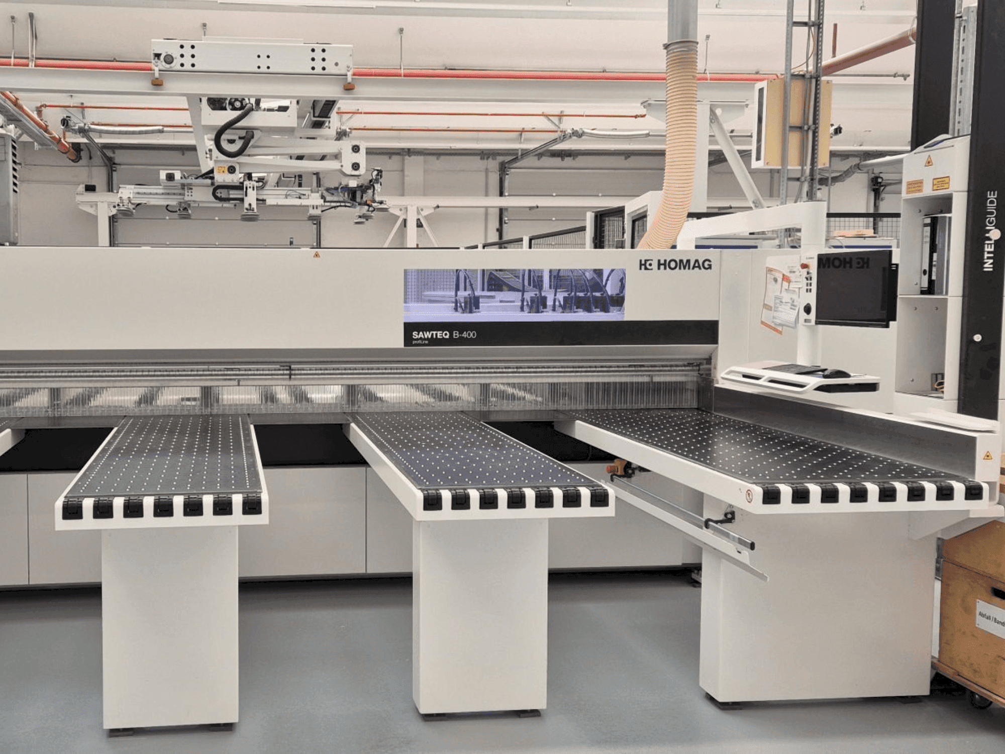 Mašīnas HOLZMA HPP 400 pretskats