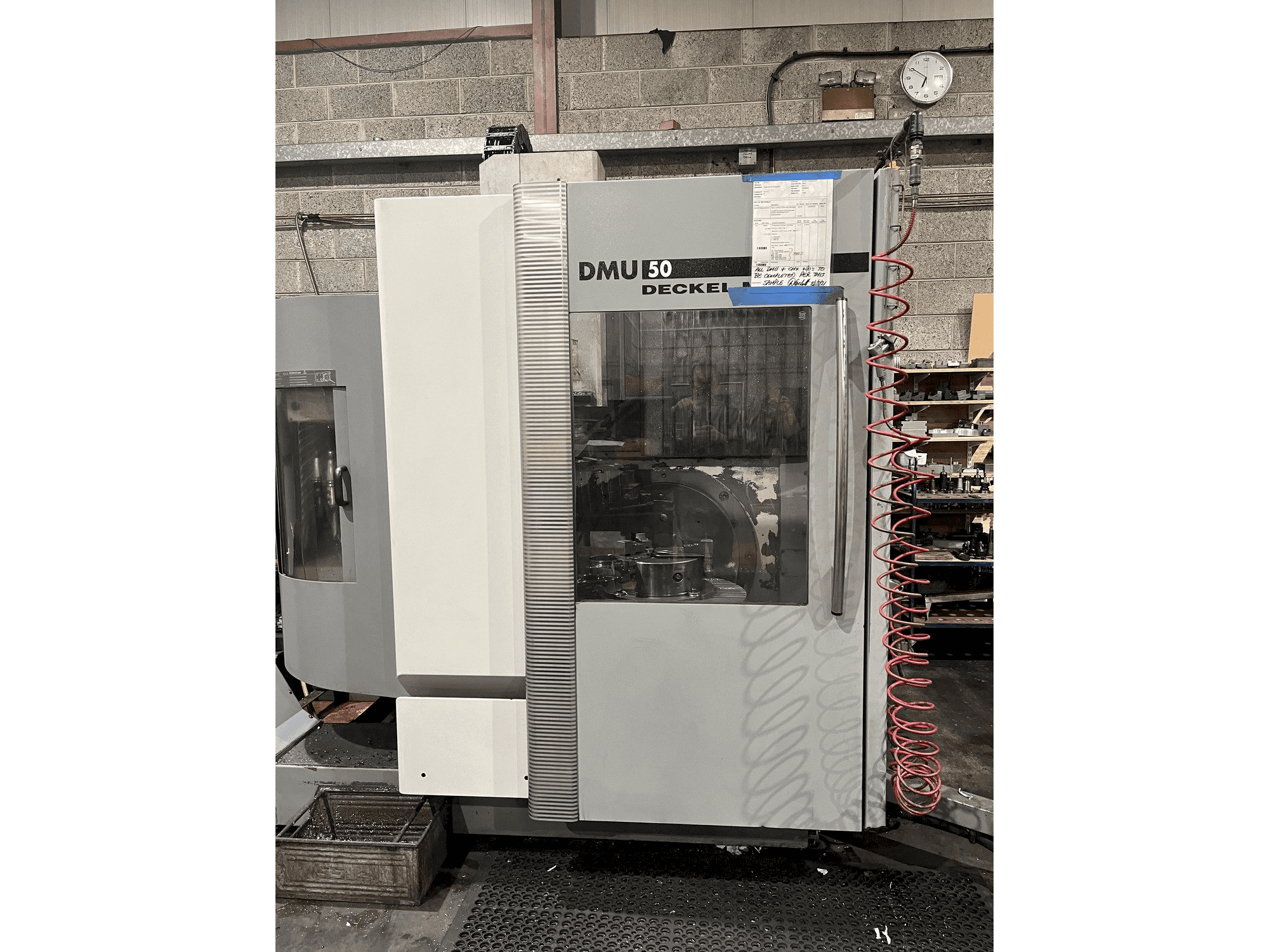 Mašīnas DECKEL MAHO DMU 50 pretskats