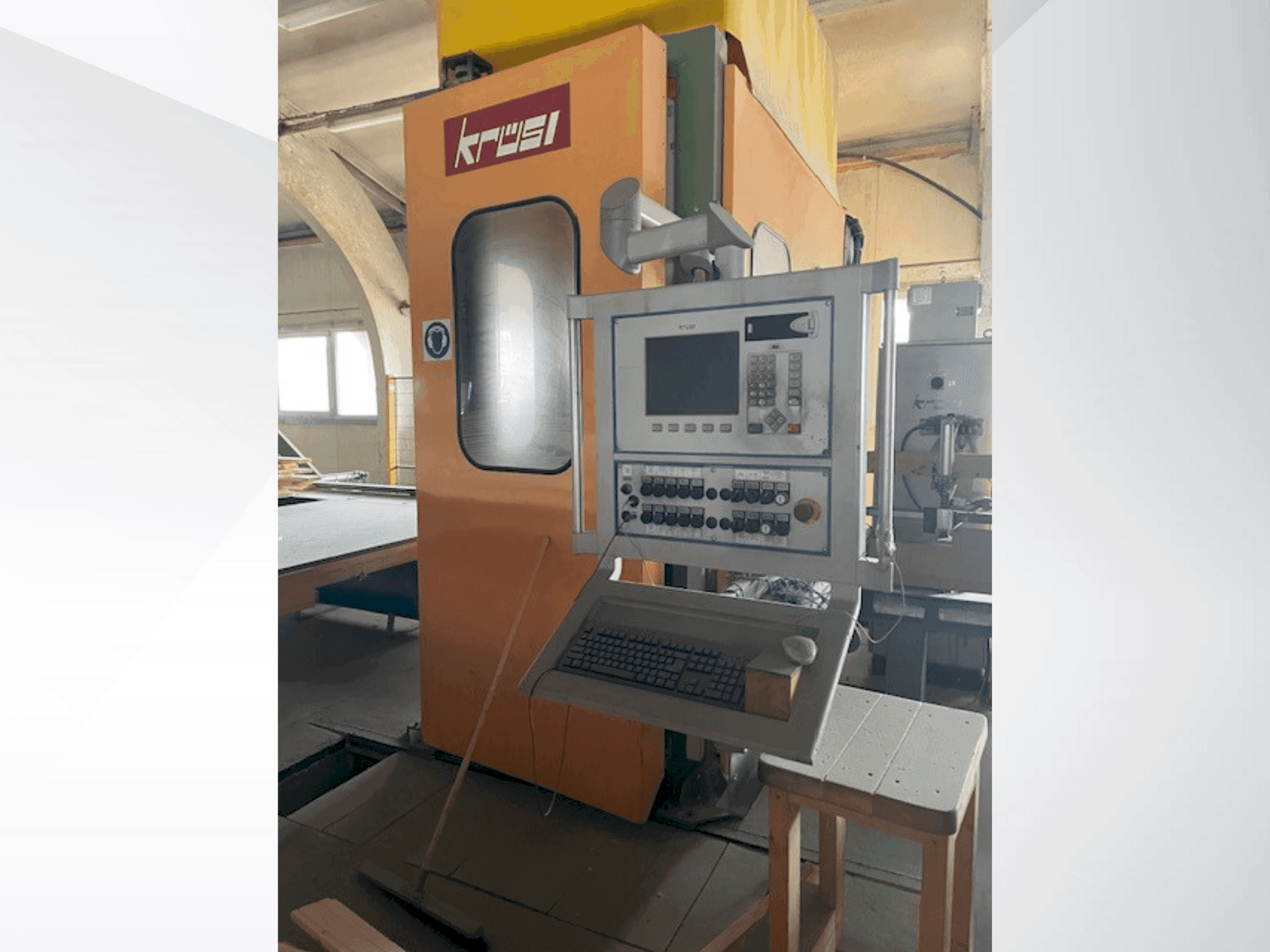 Mašīnas KRÜSI KM-95 G1 pretskats