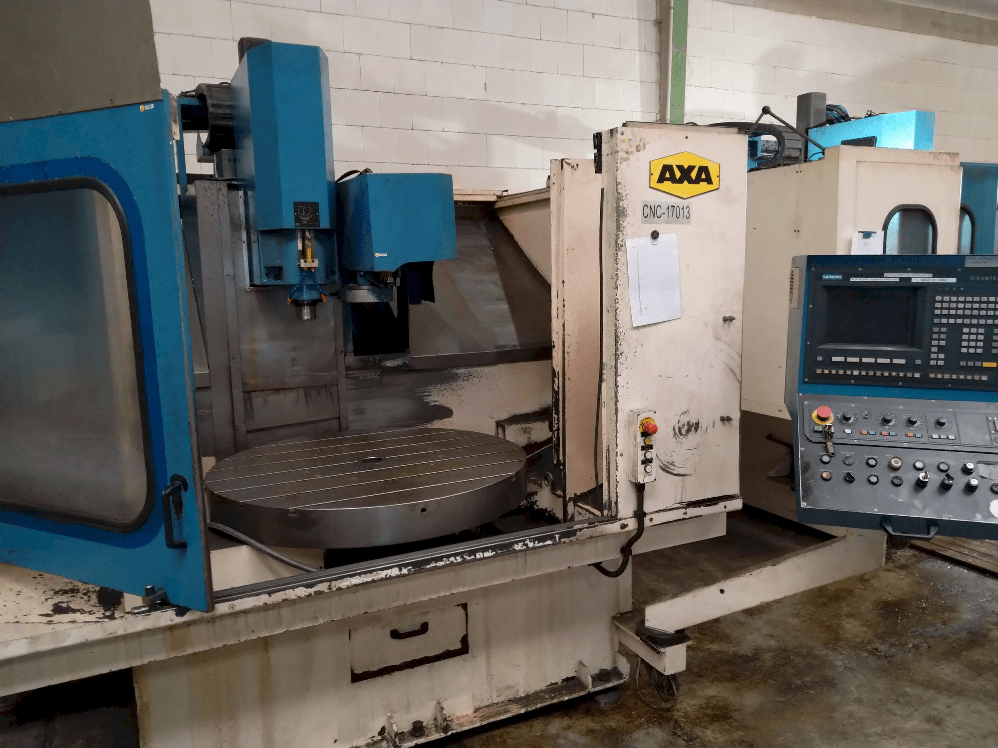 Mašīnas AXA VSC2 MS/80 pretskats