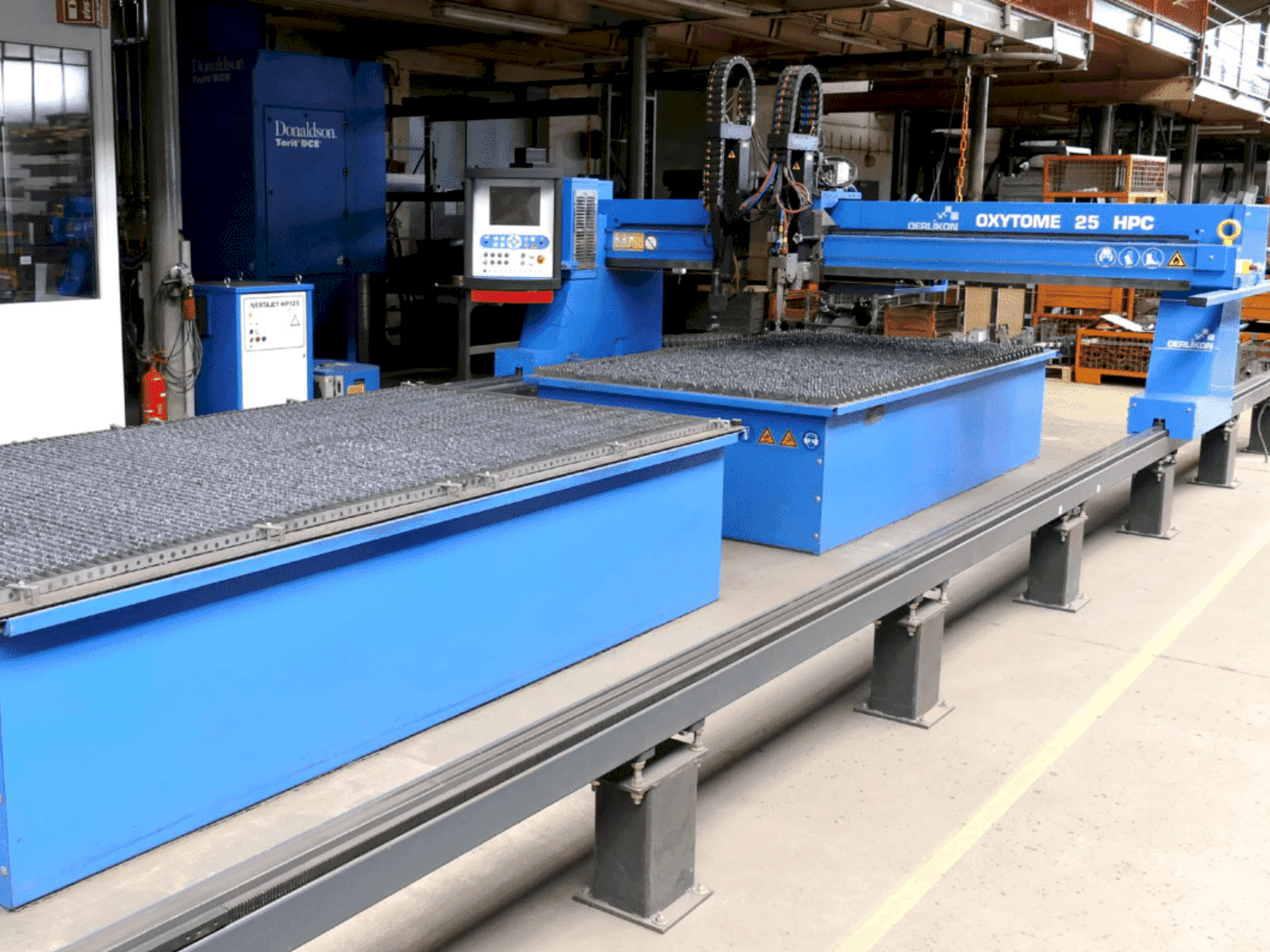 Mašīnas Oerlikon Oxytome 25 HPC pretskats