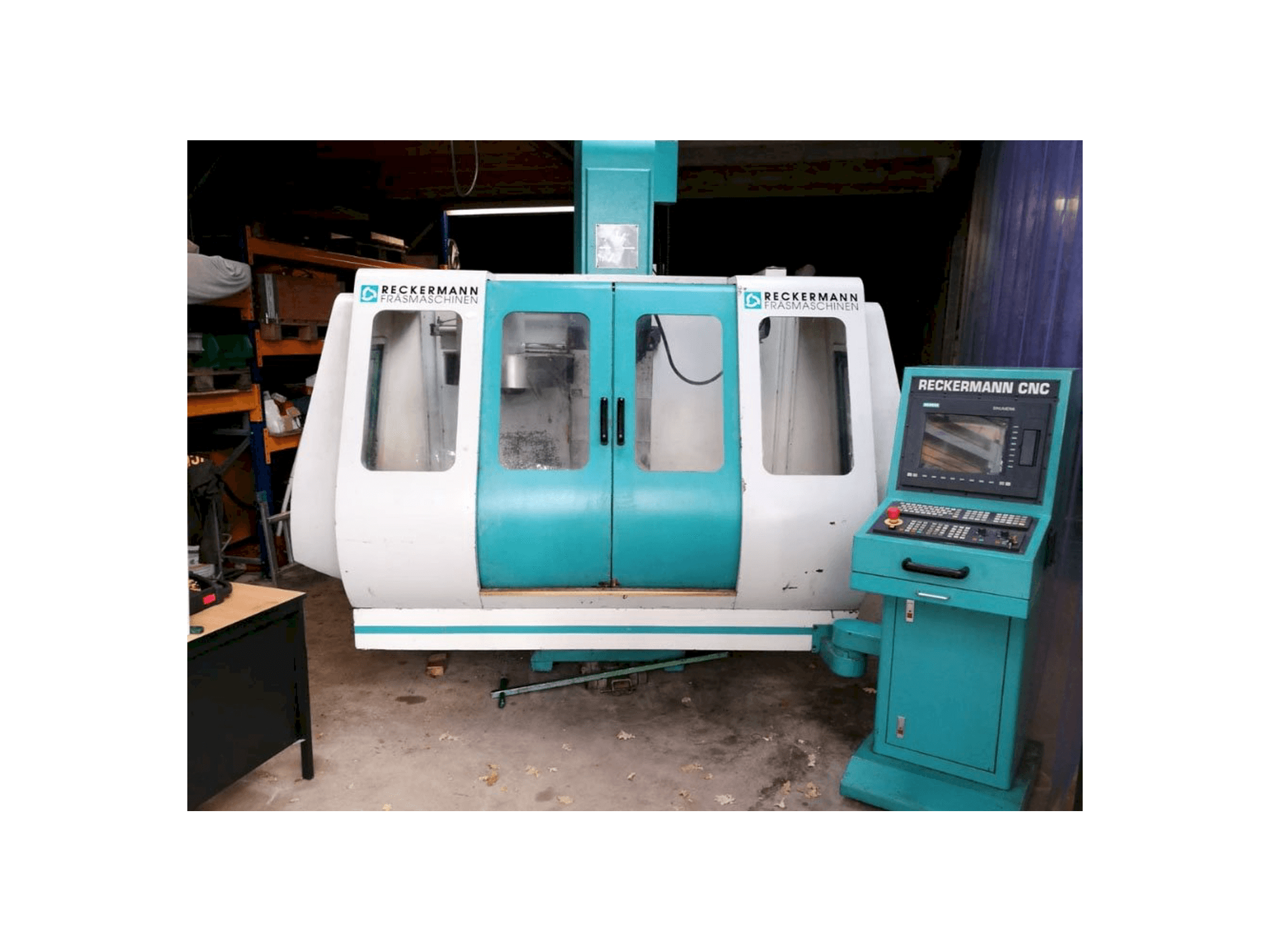 Mašīnas RECKERMANN VMC 850 pretskats