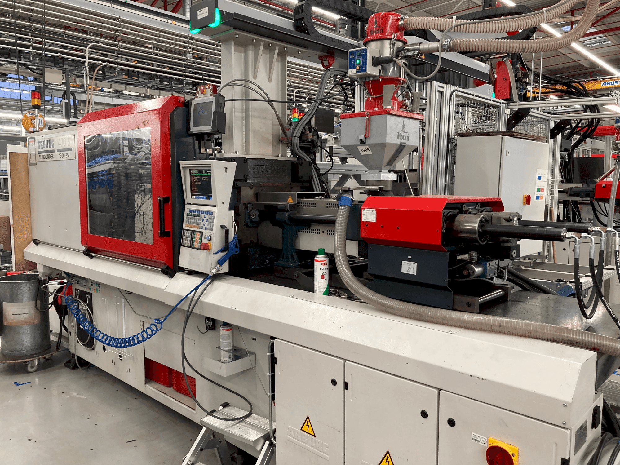 Mašīnas Arburg Allrounder 470 S 1300-350 pretskats