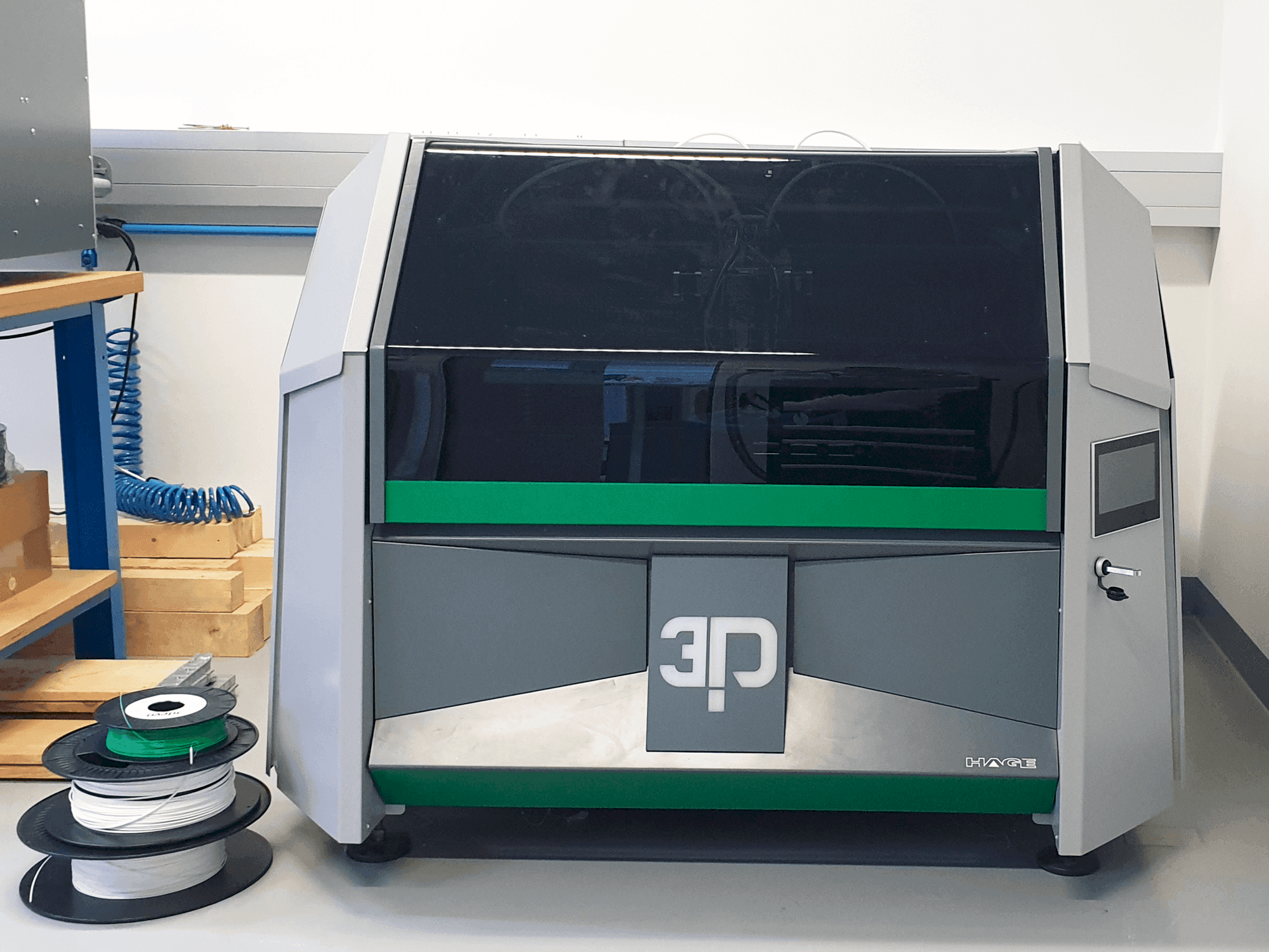 Mašīnas HAGE 3D 140 L-B pretskats