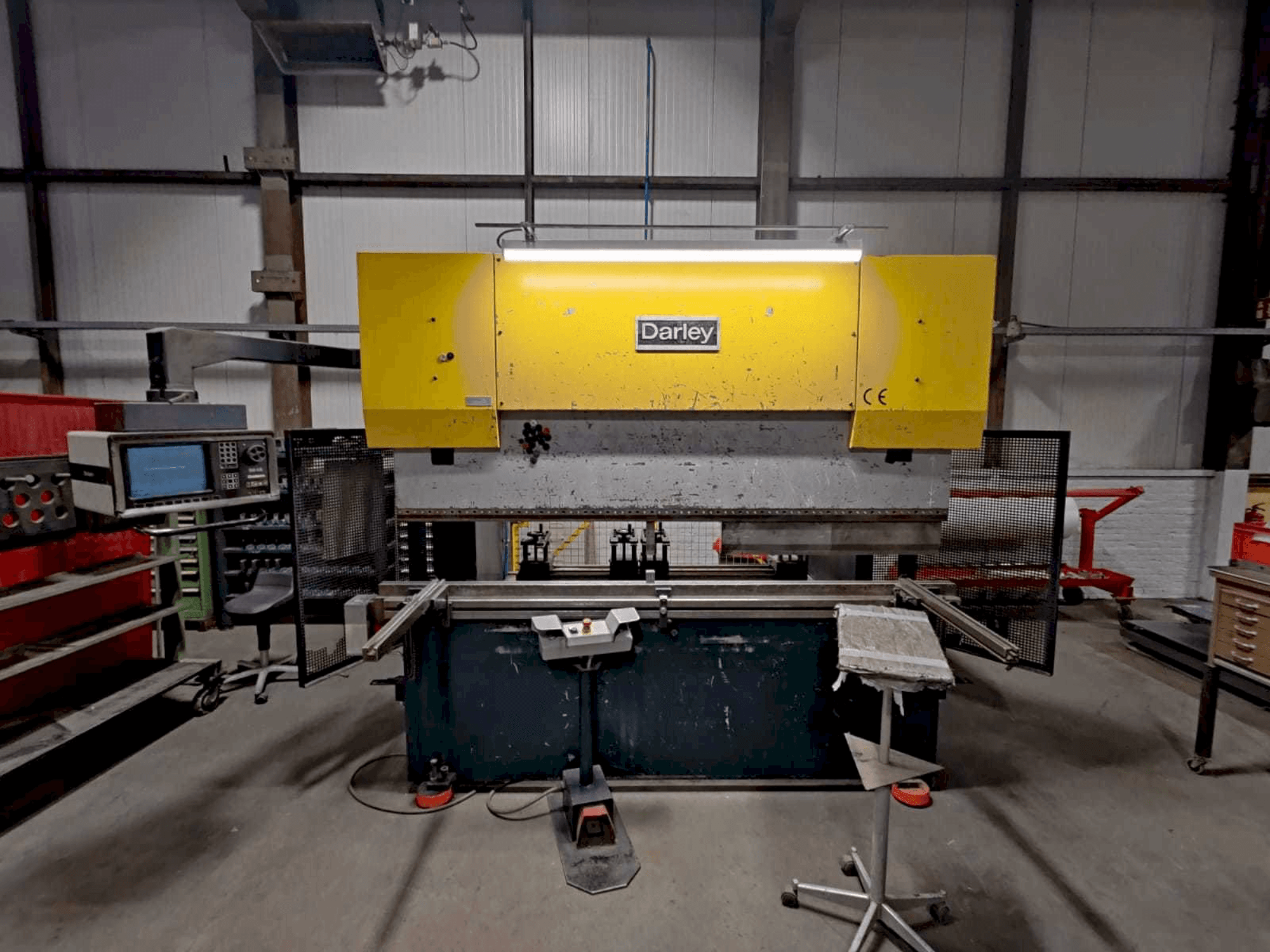 Mašīnas Darley EHP 80 25/20 pretskats