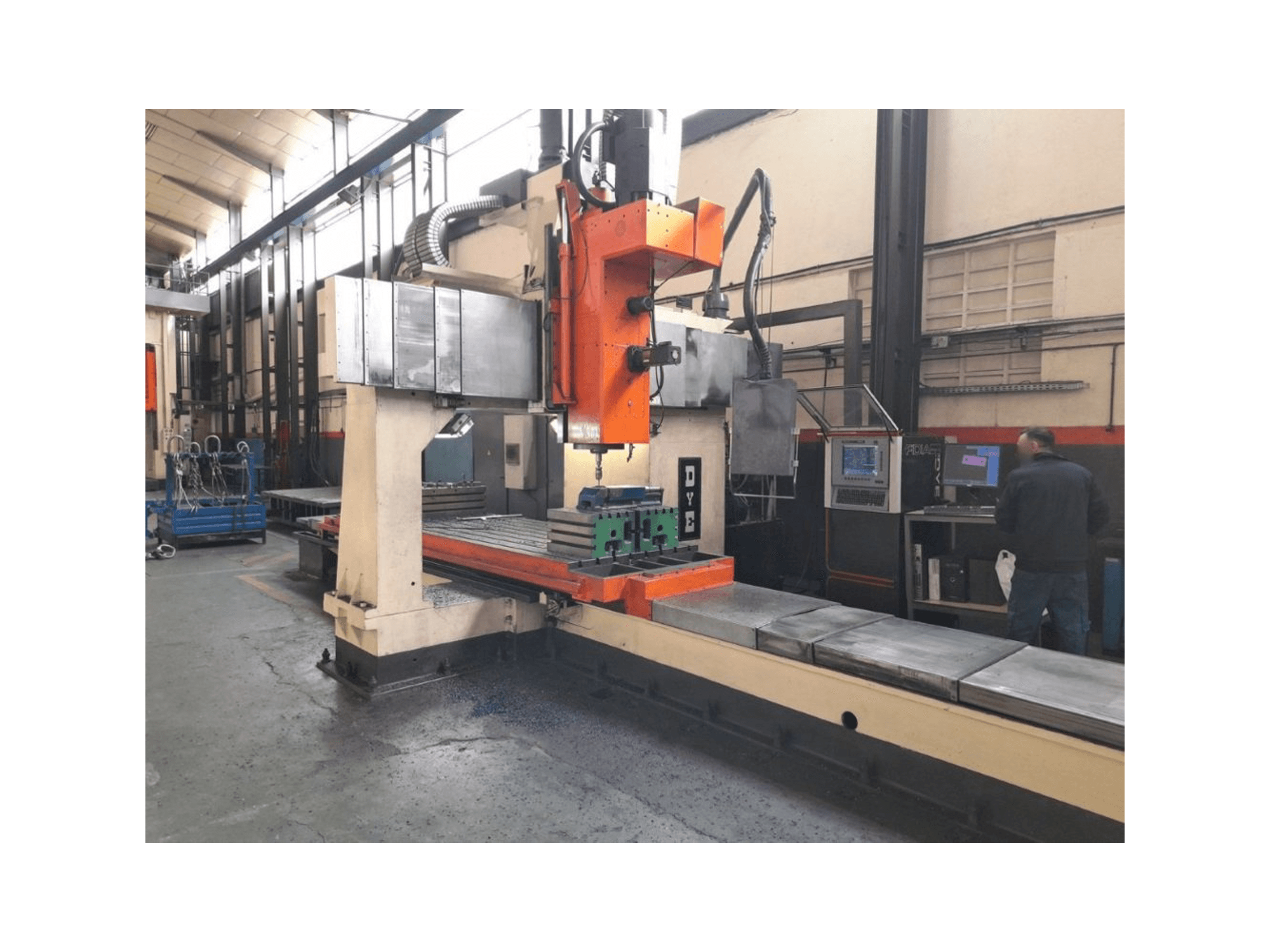 Mašīnas DYE FBF-C-N/C pretskats