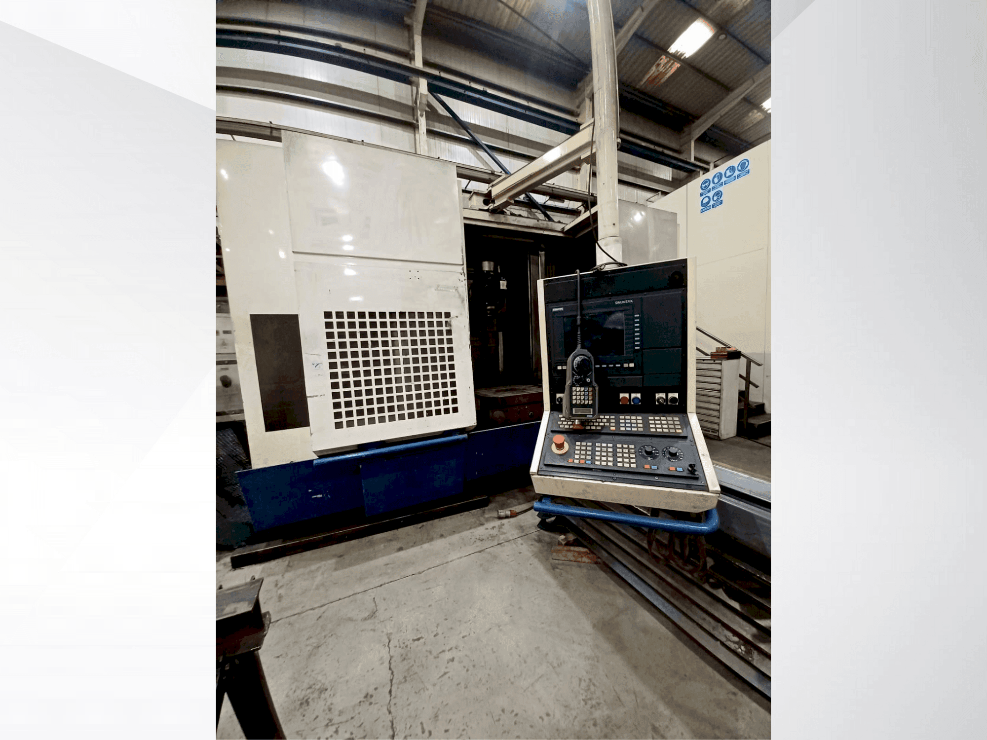 Mašīnas Huron EX-C pretskats