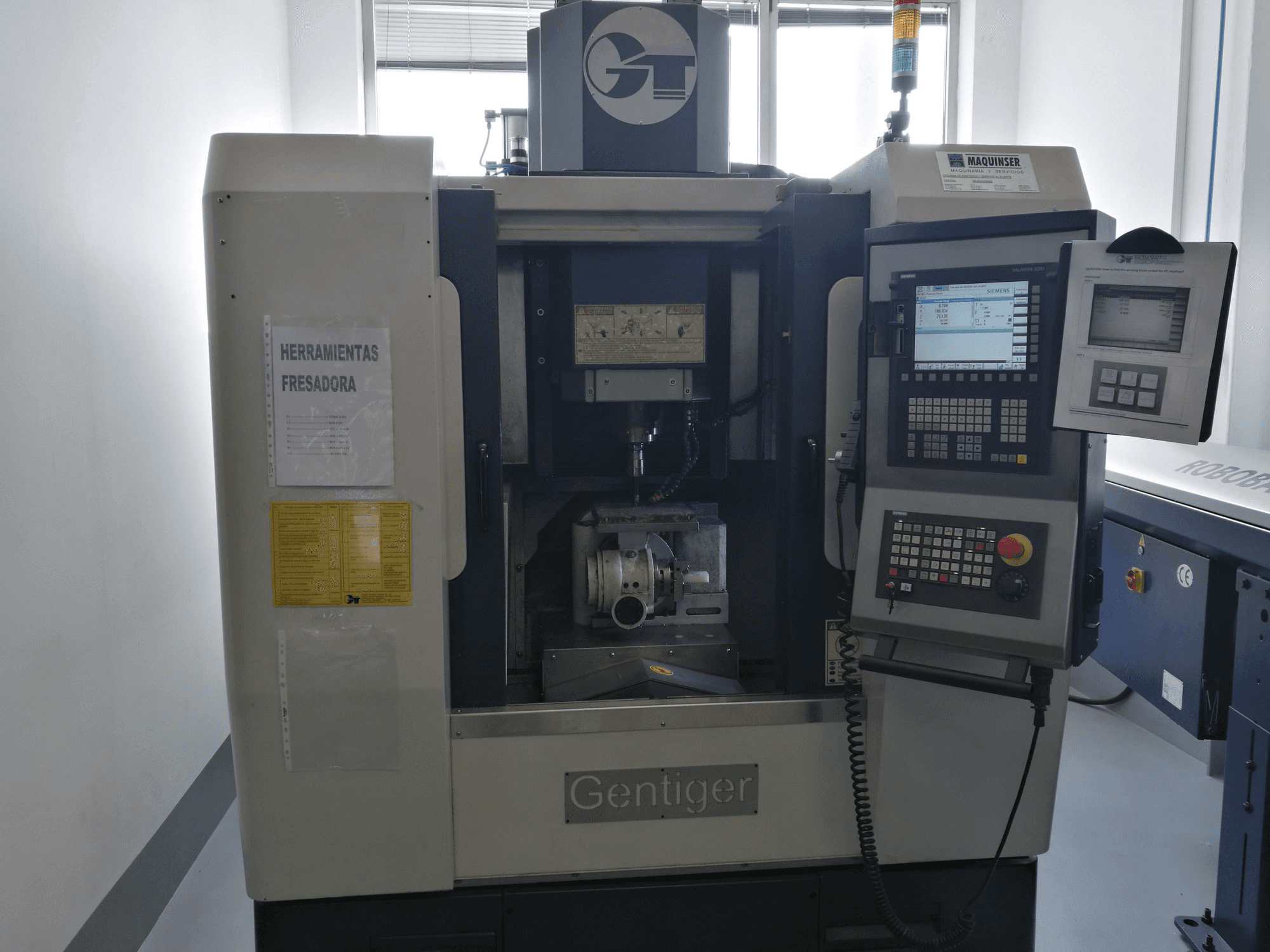 Mašīnas GENTIGER GT-45-5AX pretskats