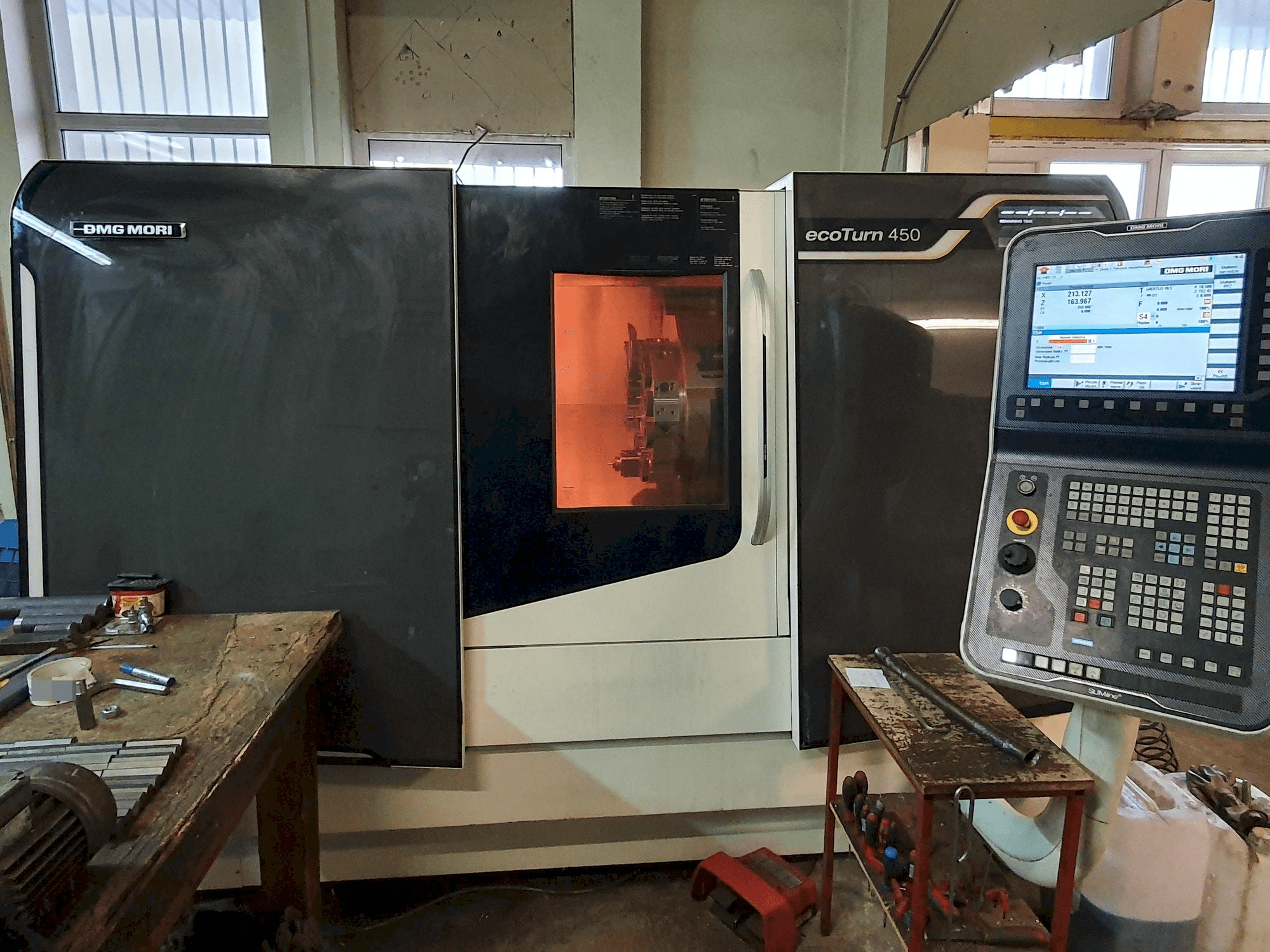 Mašīnas DMG MORI ecoTurn 450 pretskats