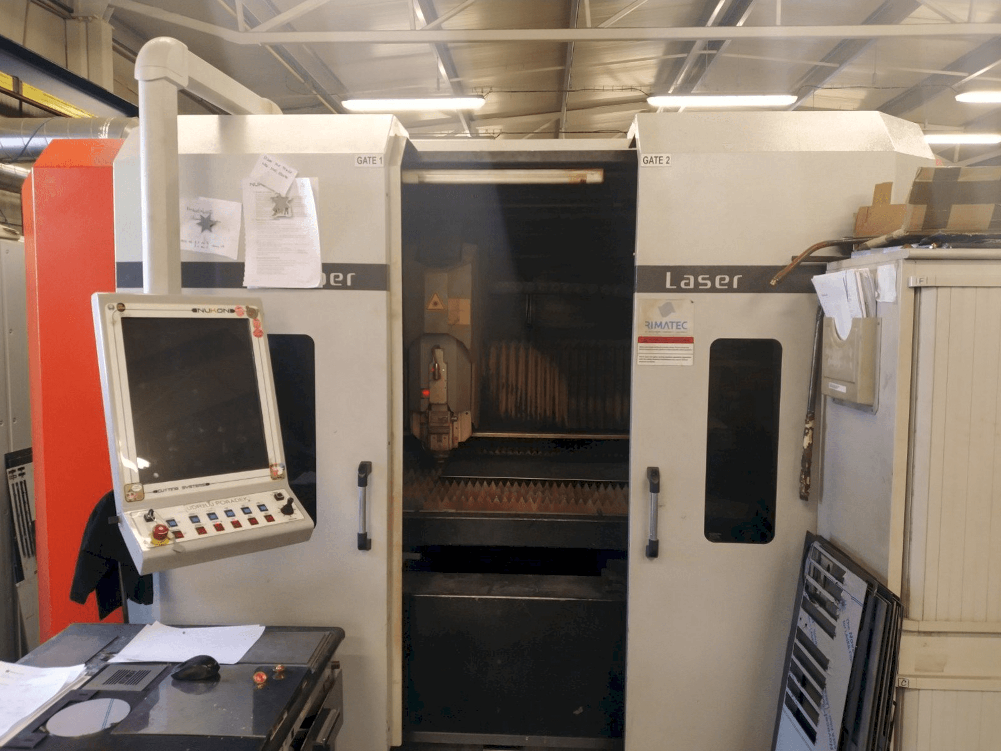 Mašīnas NUKON NF PRO 315 pretskats