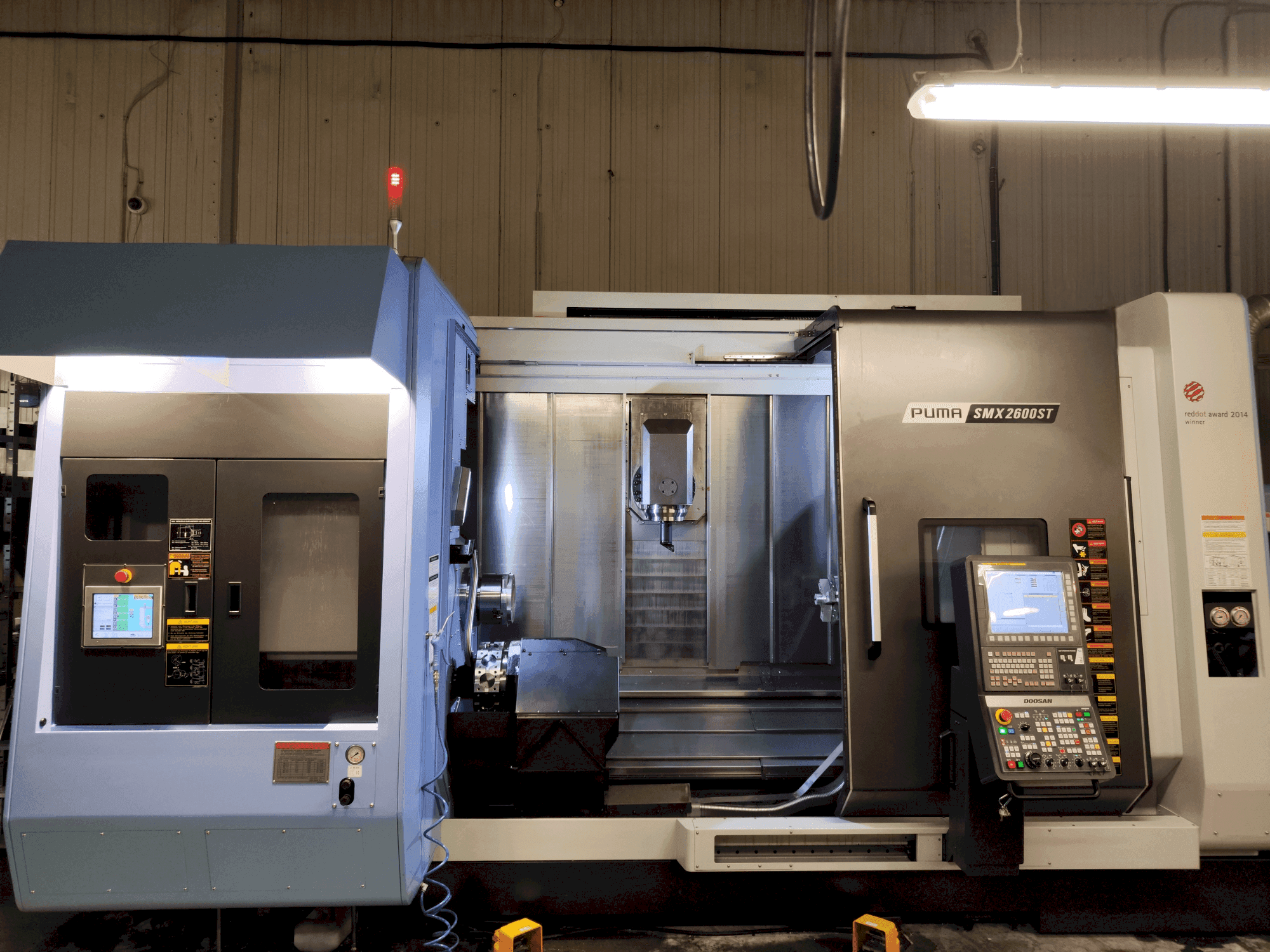 Mašīnas DOOSAN Puma SMX 2600 ST pretskats