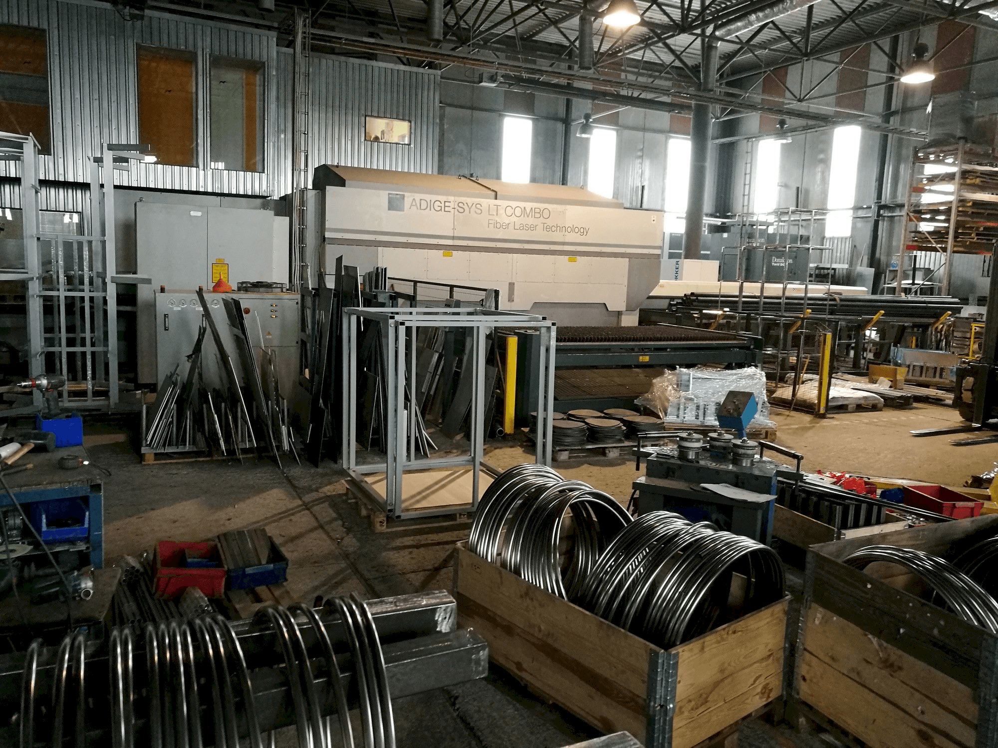 Mašīnas BLM ADIGE-SYS LT pretskats