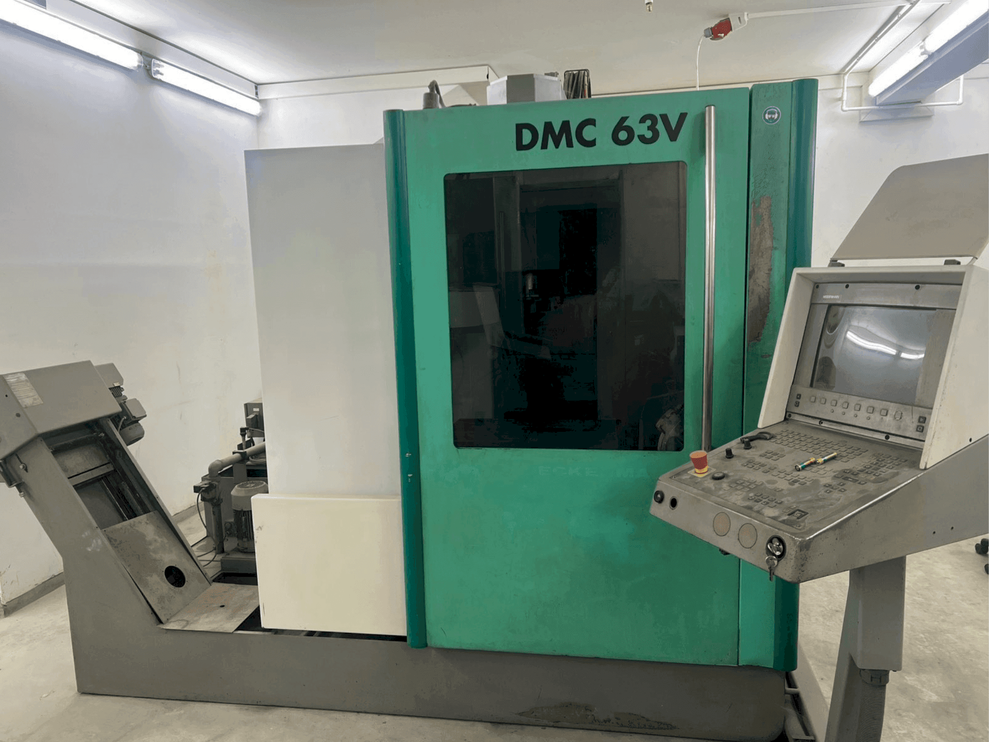 Mašīnas DECKEL MAHO DMC 63V pretskats