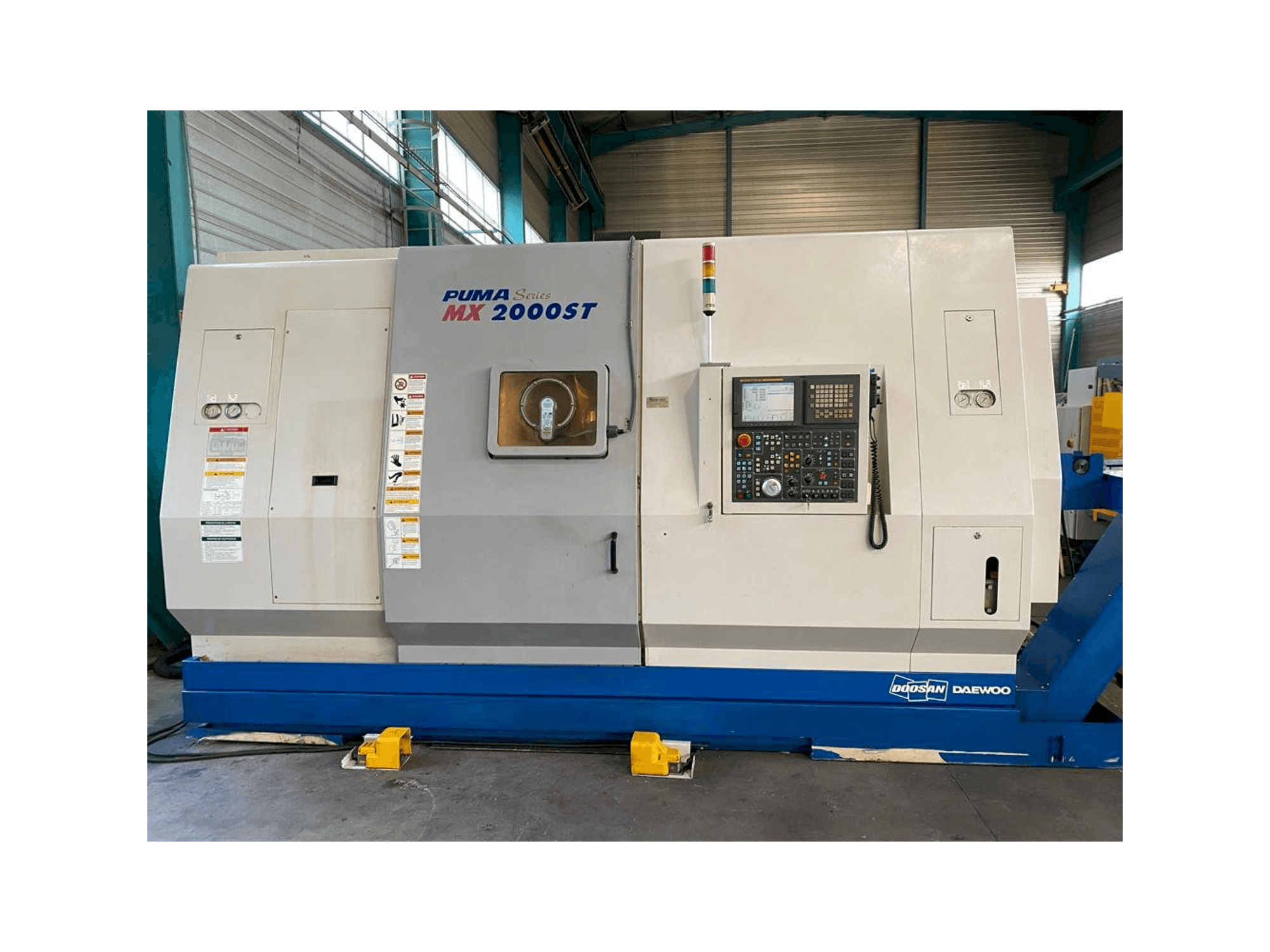 Mašīnas Doosan PUMA MX 2000 ST pretskats