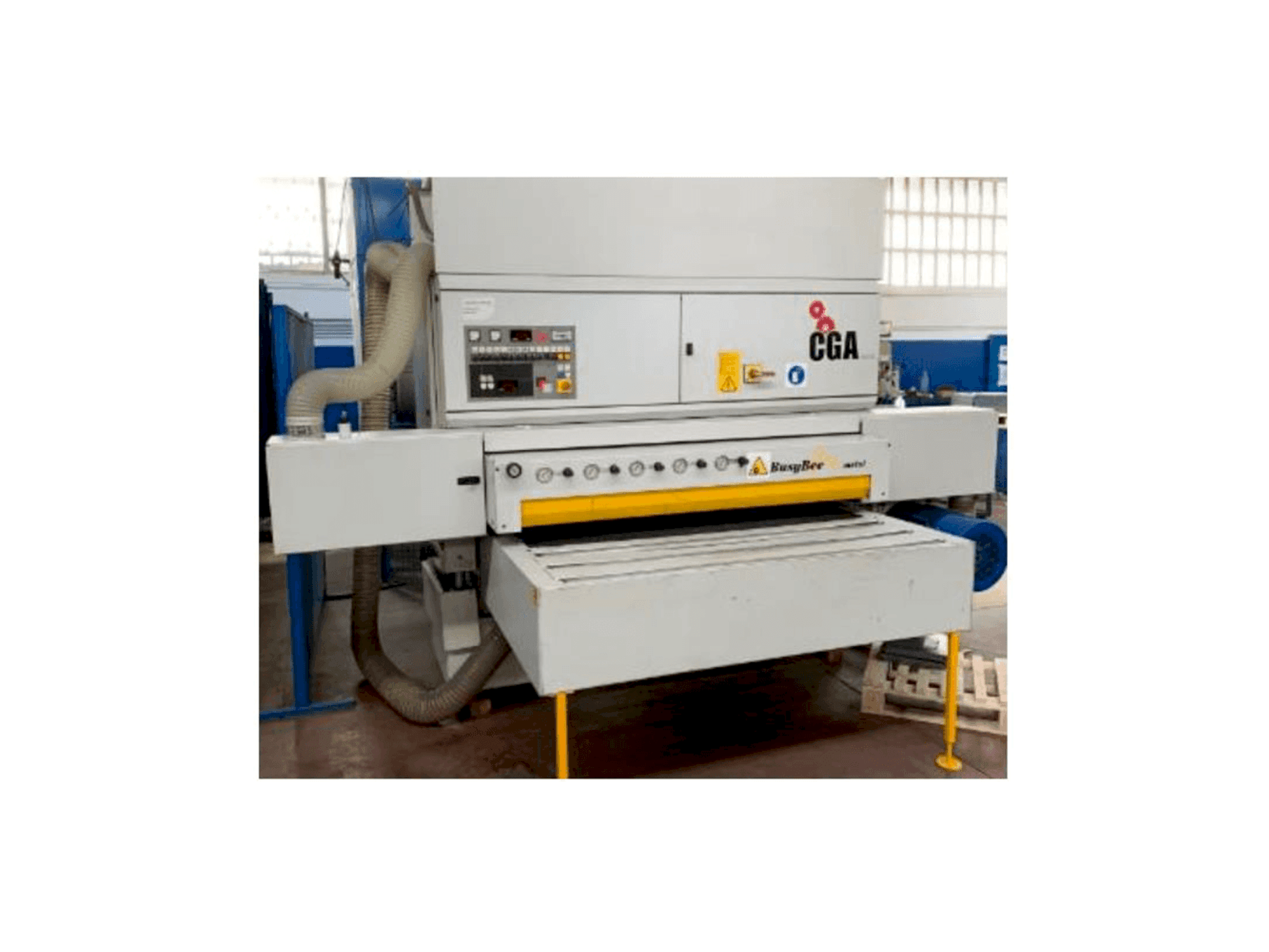 Mašīnas CGA BUSY BEE 1600/33-2020 pretskats