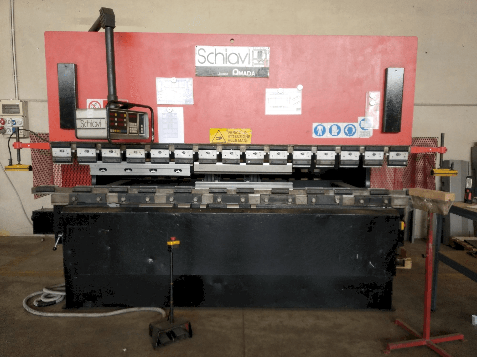 Mašīnas Schiavi ITS 103 pretskats