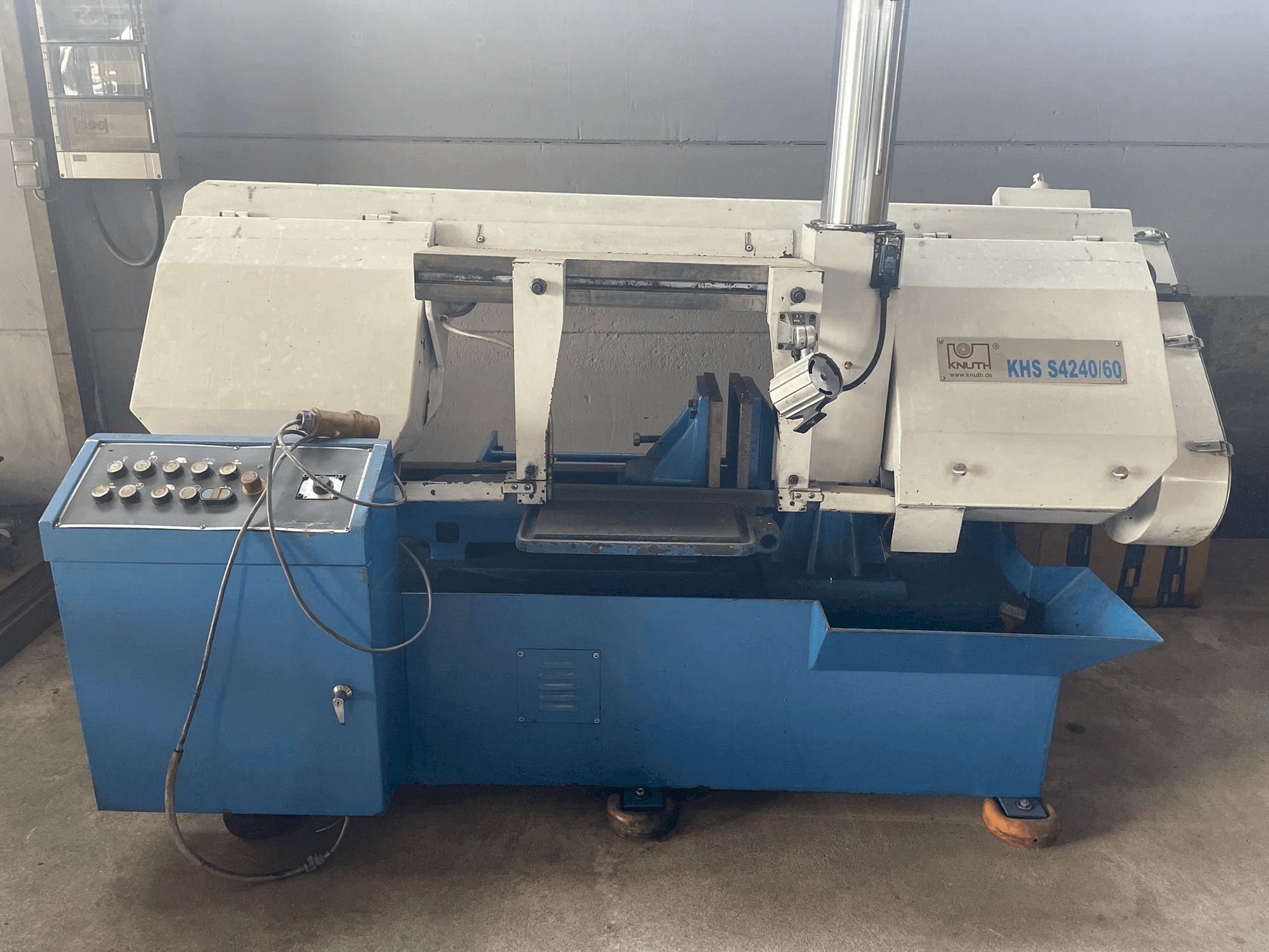 Mašīnas KNUTH KHS S4240/60 pretskats